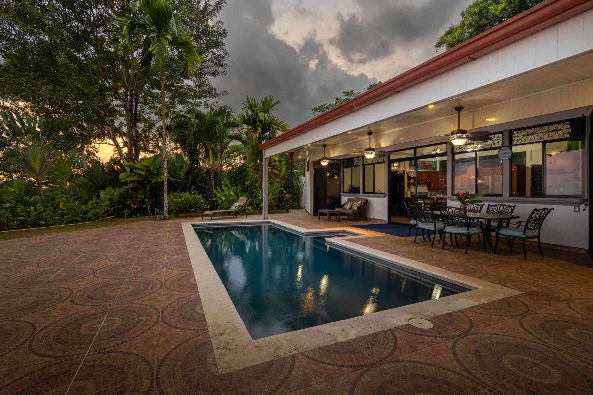 42704 (40) Home with 3-Bedrooms, Pool & Expansive Ocean Views in Central Ojochal Costa Rica