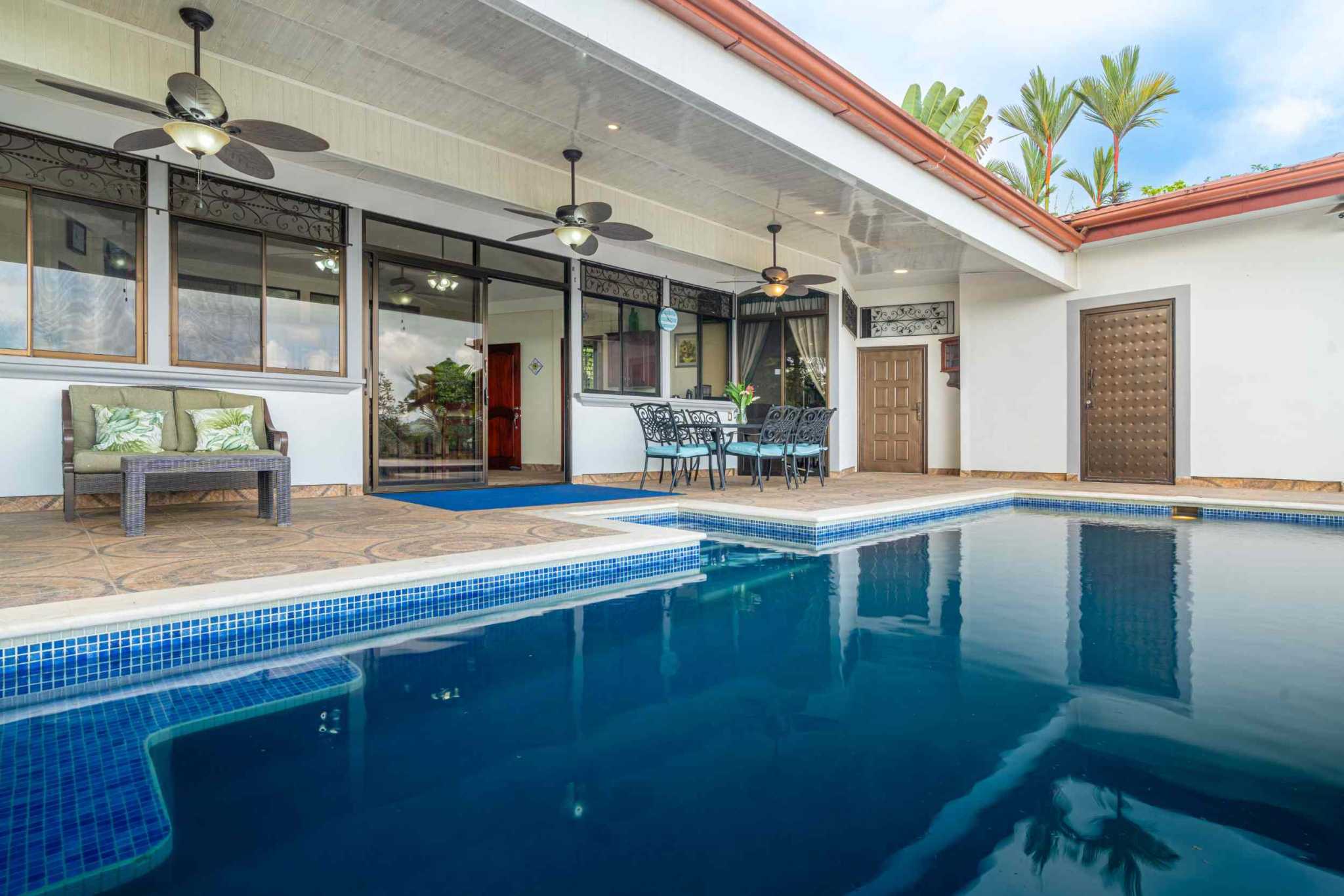 42704 (55) Home with 3-Bedrooms, Pool & Expansive Ocean Views in Central Ojochal Costa Rica