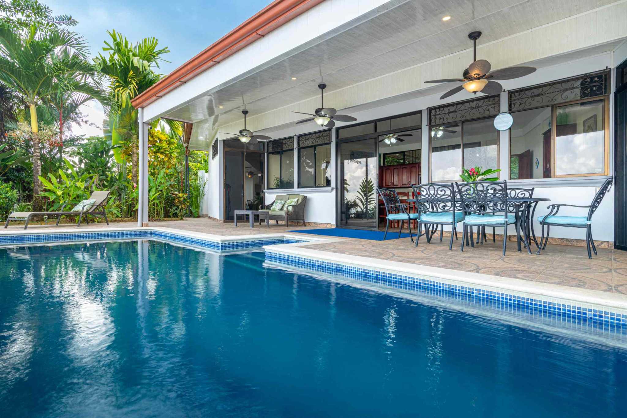 42704 (22) Home with 3-Bedrooms, Pool & Expansive Ocean Views in Central Ojochal Costa Rica