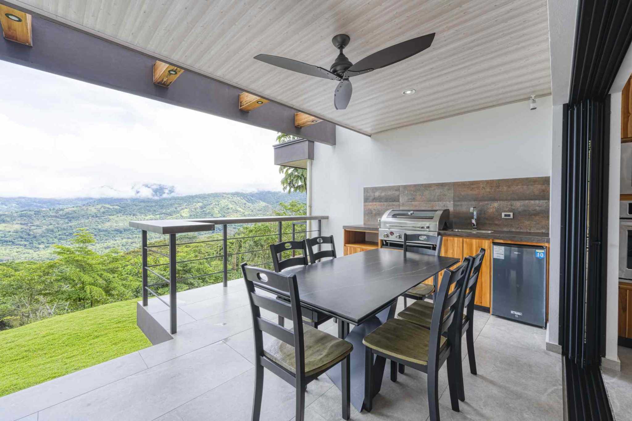 42950 (41) Mountain View 3-Bedroom Home in Escalares above Dominicalito Costa Rica