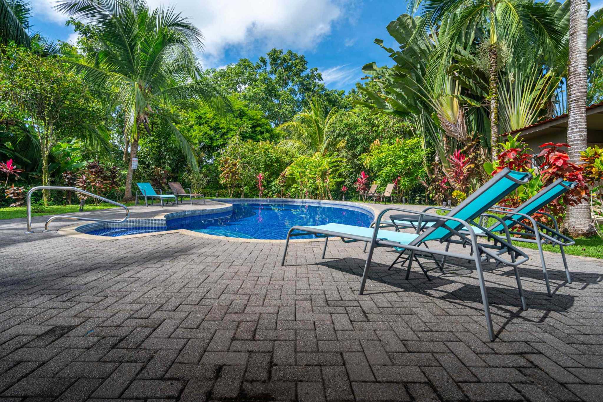 43154 (45) Private 3-Bedroom Oasis in Convenient Location in Ojochal Costa Rica
