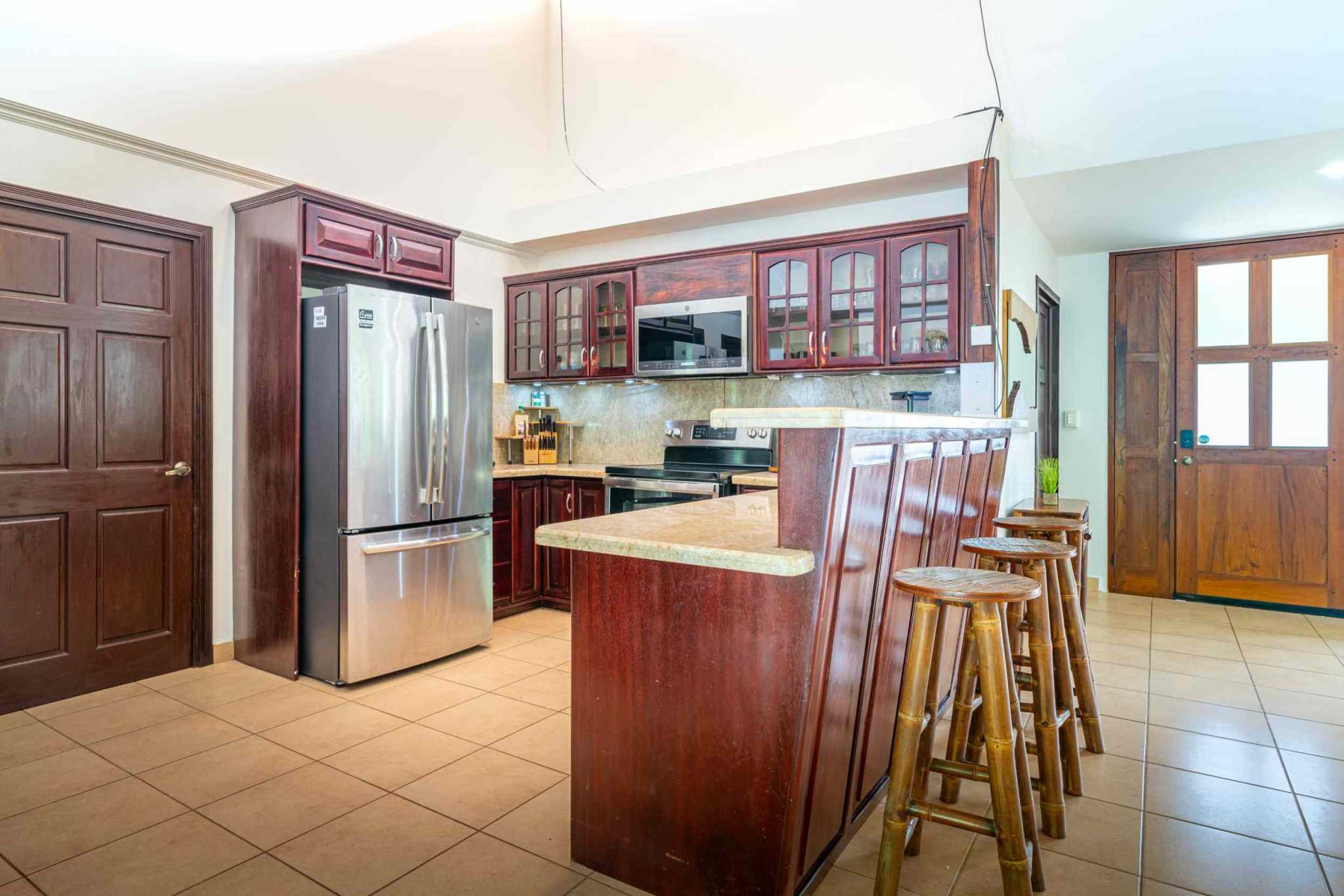 43154 (50) Private 3-Bedroom Oasis in Convenient Location in Ojochal Costa Rica