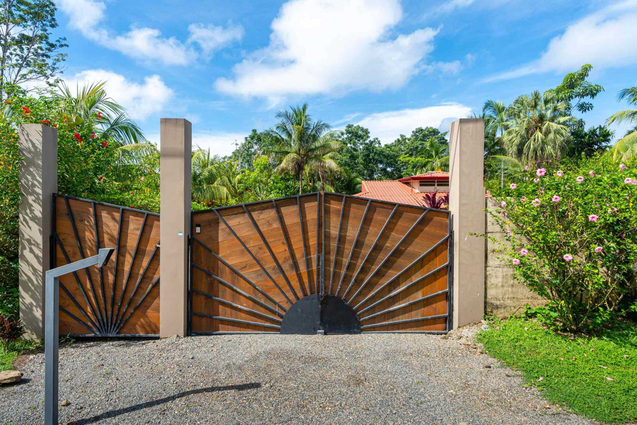 43154 (39) Private 3-Bedroom Oasis in Convenient Location in Ojochal Costa Rica