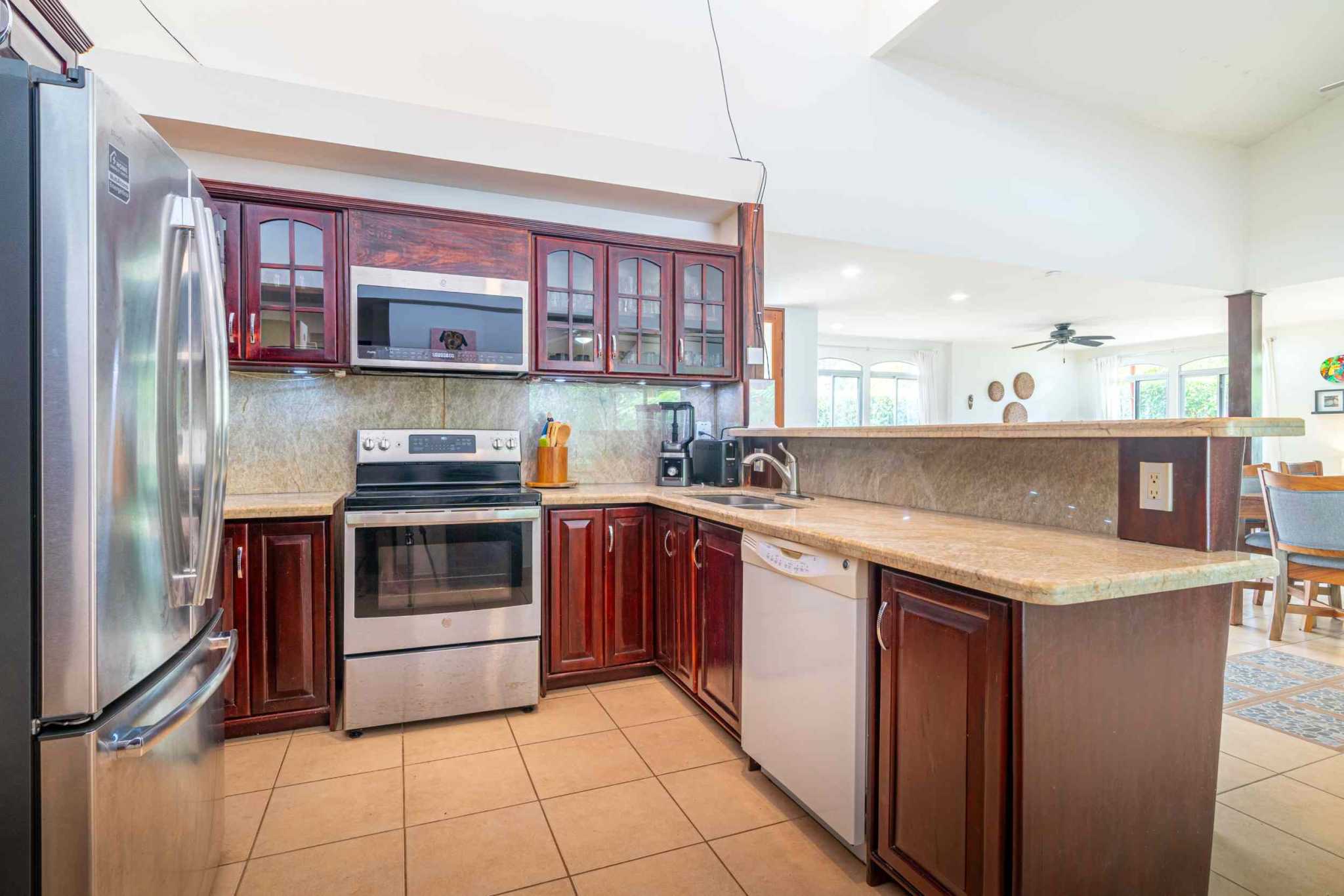 43154 (51) Private 3-Bedroom Oasis in Convenient Location in Ojochal Costa Rica