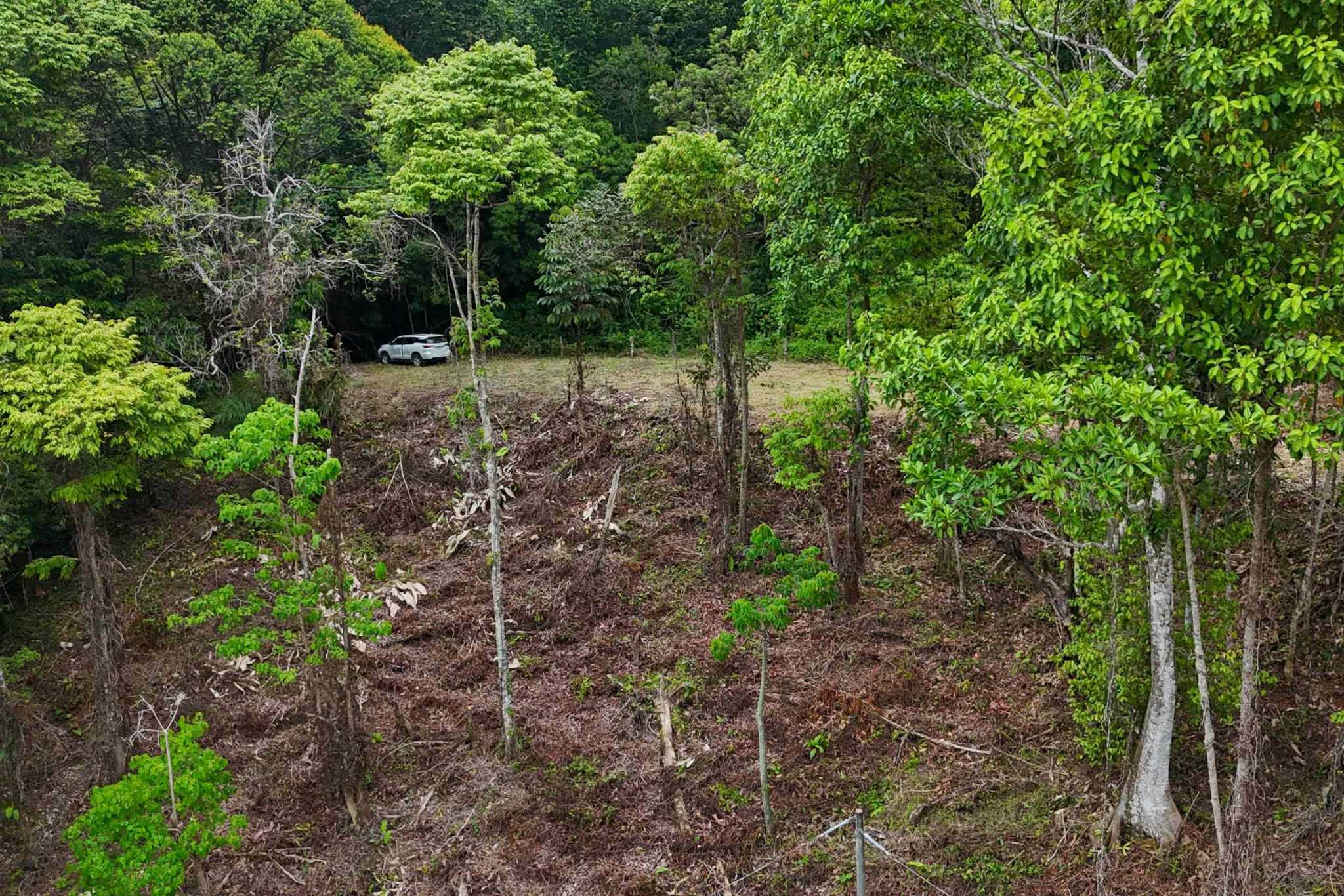 42820 (8) Private Creekside Land with Big Flat Building Area on 1.25 Acres in the Costa Azul community in Tres Rios Costa Rica