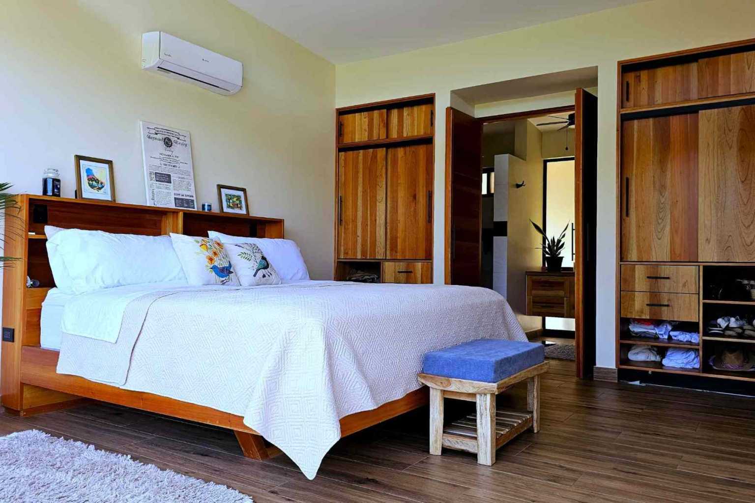 43861 (33) Elegant New 2-Bedroom Home with 2 Extra Building Pads + Mountain Views with Pool on La Union Road in Uvita Costa Rica