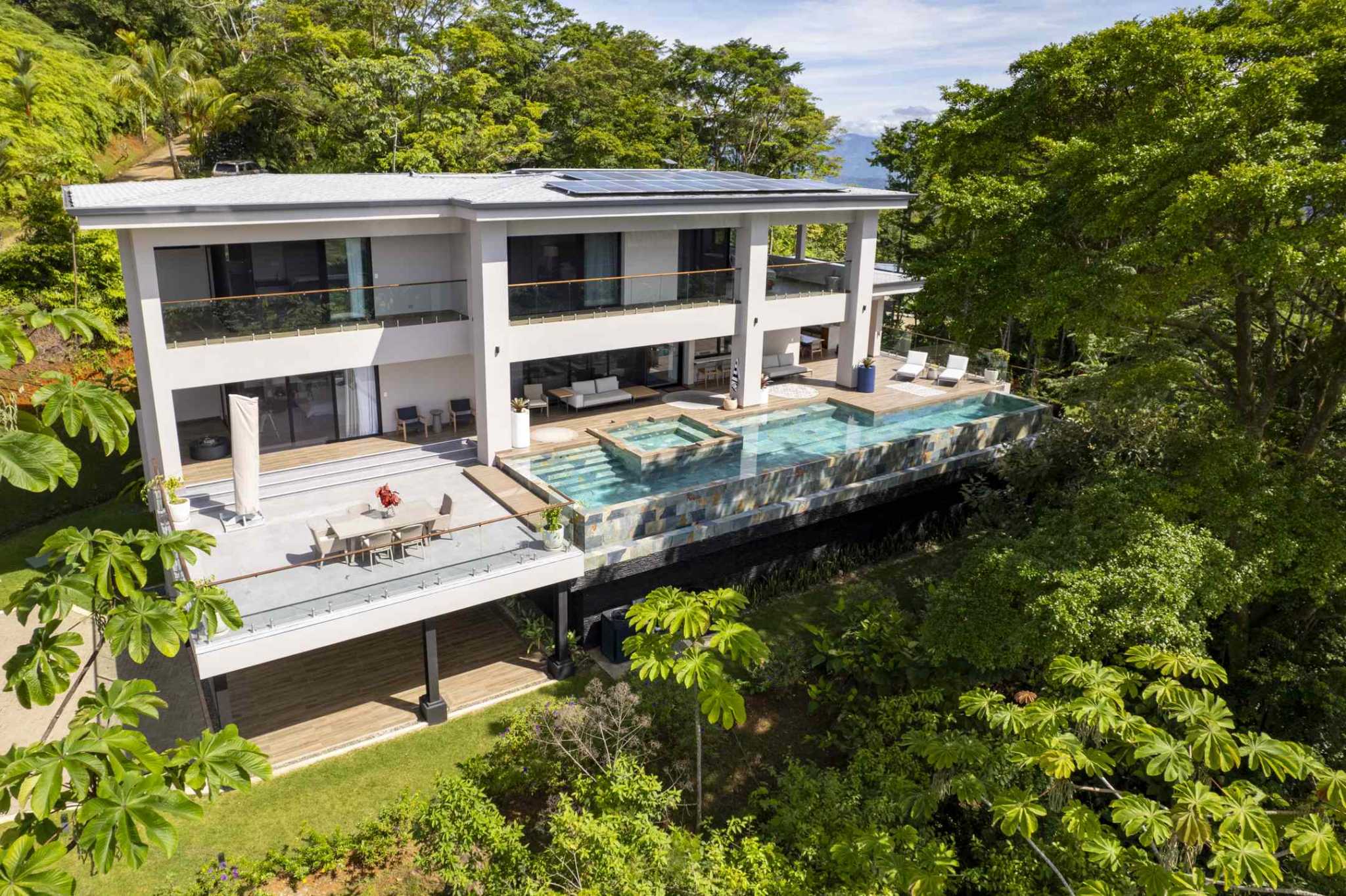 44157 (13) Luxury 4-Bedroom Estate in Costa Verde Estates above Dominicalito Costa Rica