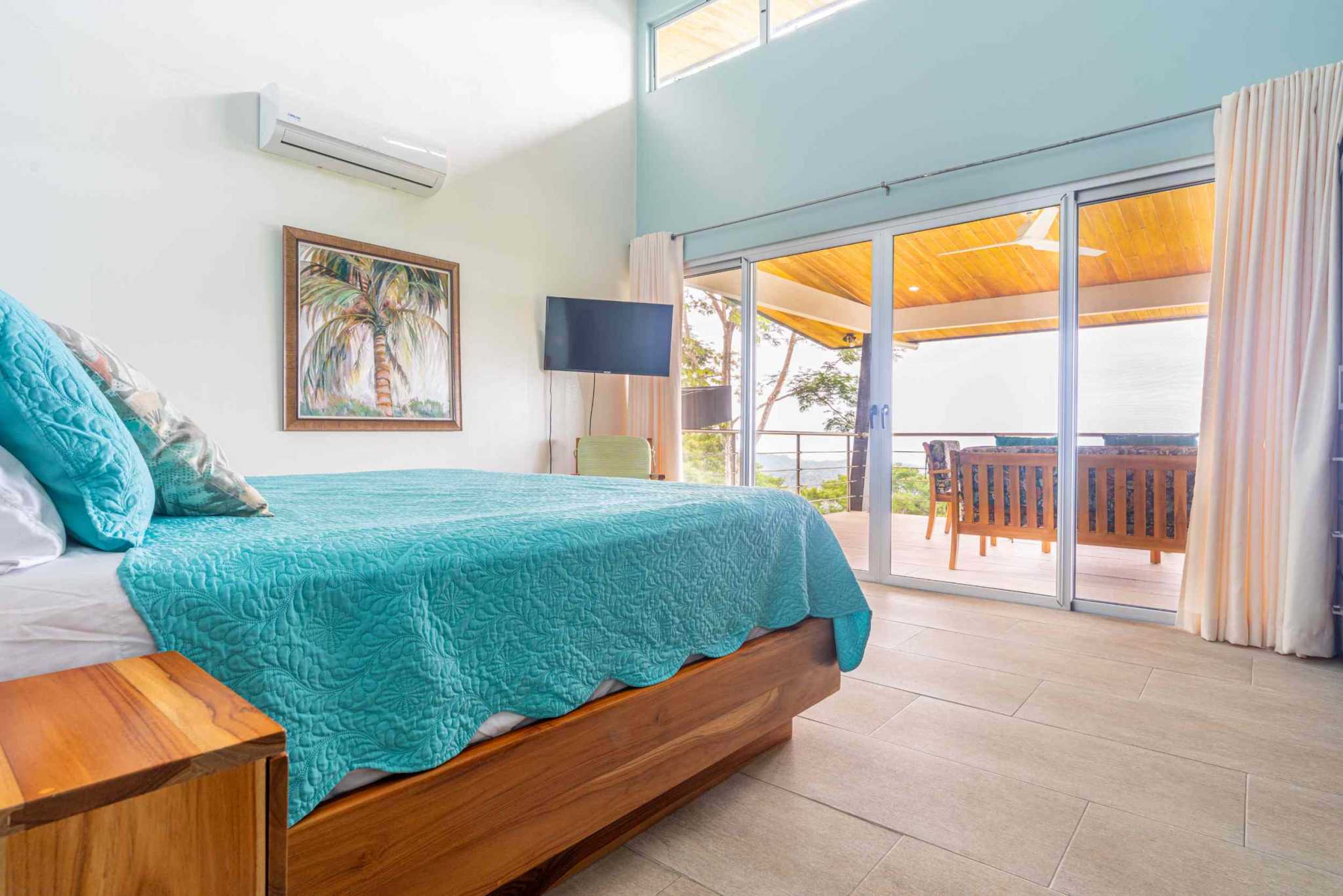 Luxury Ocean View 5-Bedroom Retreat Overlooking the Whale’s Tail Ocean View with Proven Rental Income in Uvita Costa Rica
