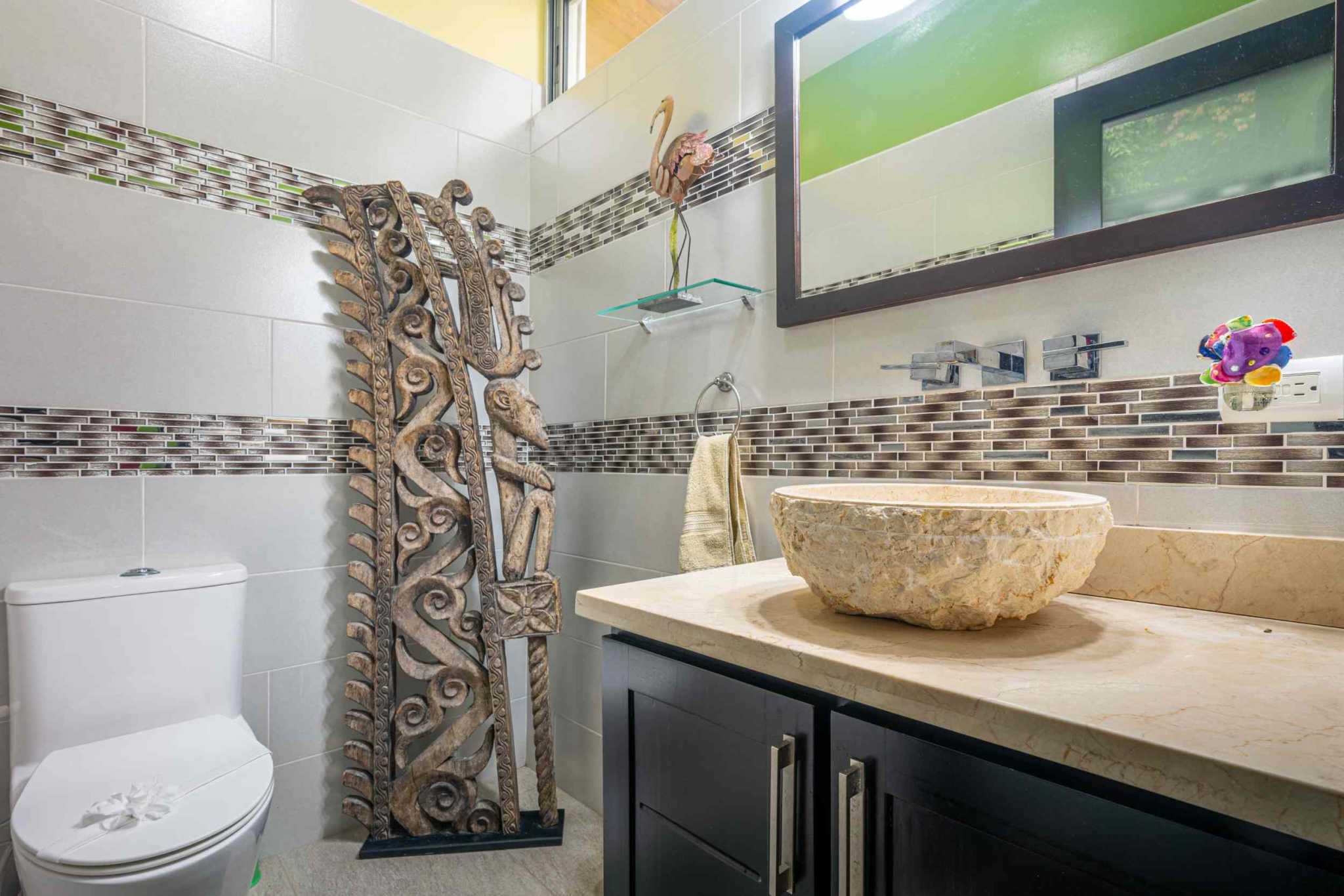 Luxury Ocean View 5-Bedroom Retreat Overlooking the Whale’s Tail Ocean View with Proven Rental Income in Uvita Costa Rica