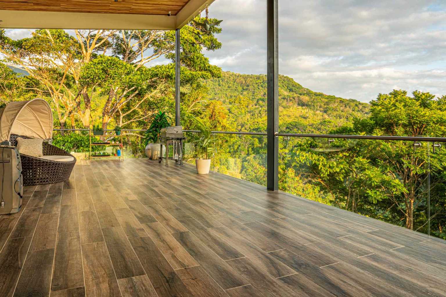 Amazing 4-Bedroom Home with Pool and Incredible Whale’s Tail & Sunset Ocean Views in San Josesito above Uvita Costa Rica