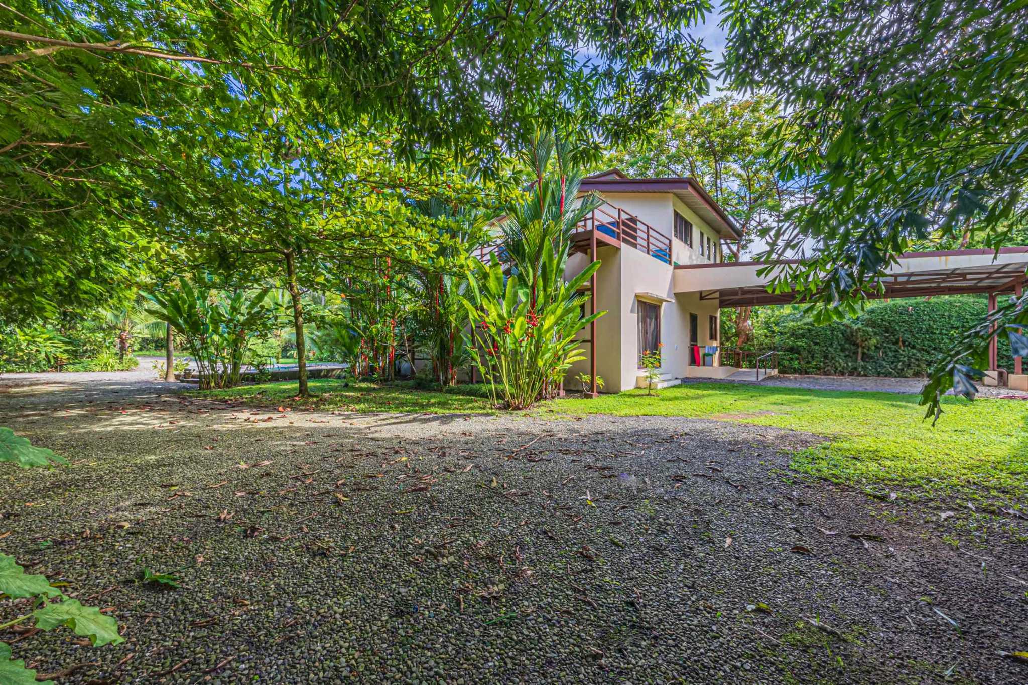 44724 (20) Modern Riverfront 5-Bedroom Home, Walking Distance to Beach, River & Town in Dominical Costa Rica