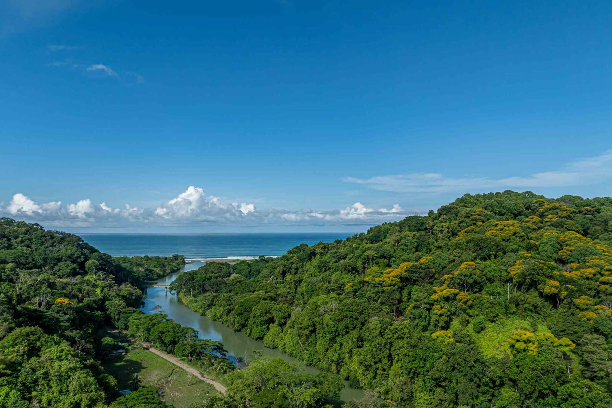 44724 (38) Modern Riverfront 5-Bedroom Home, Walking Distance to Beach, River & Town in Dominical Costa Rica