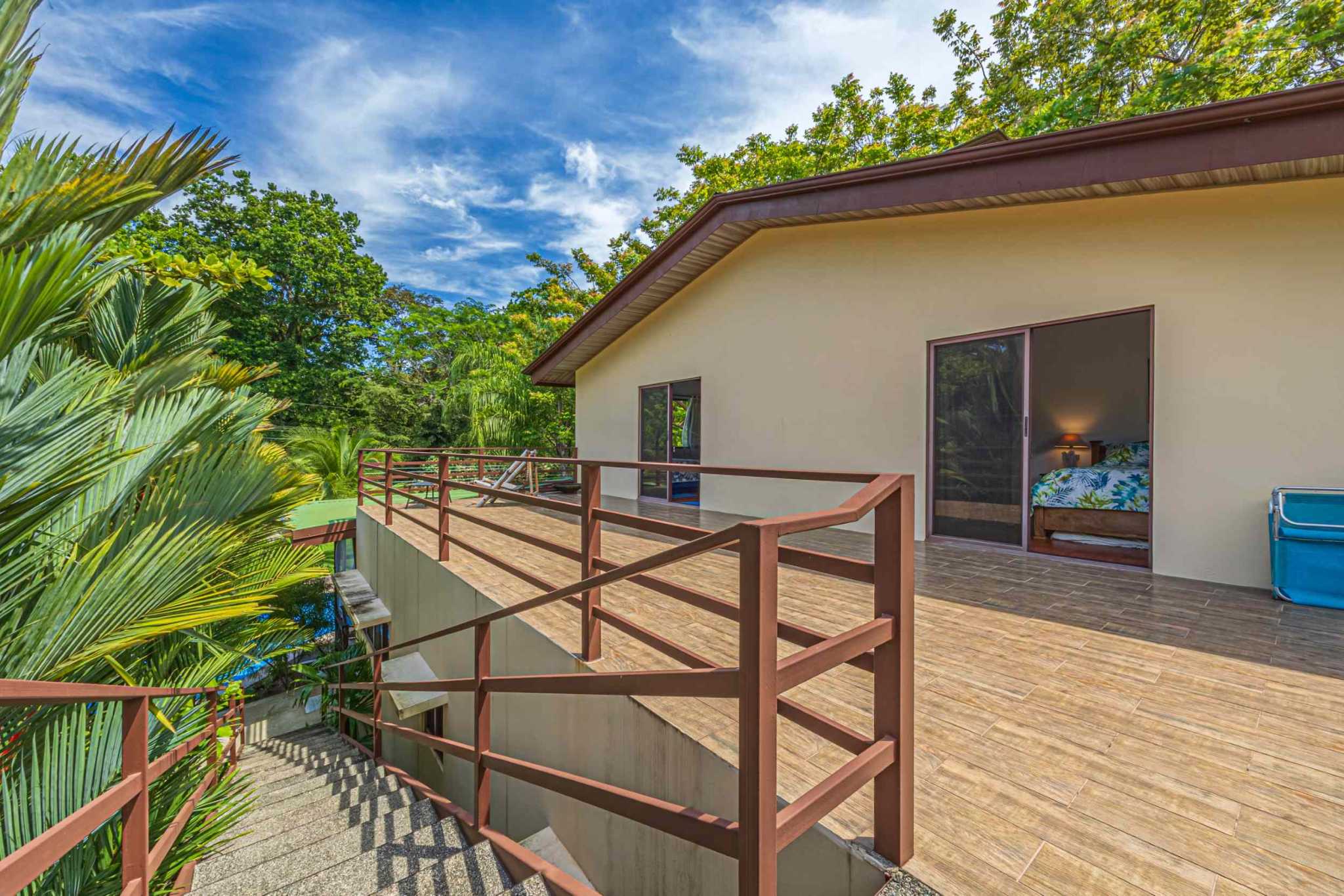 44724 (55) Modern Riverfront 5-Bedroom Home, Walking Distance to Beach, River & Town in Dominical Costa Rica