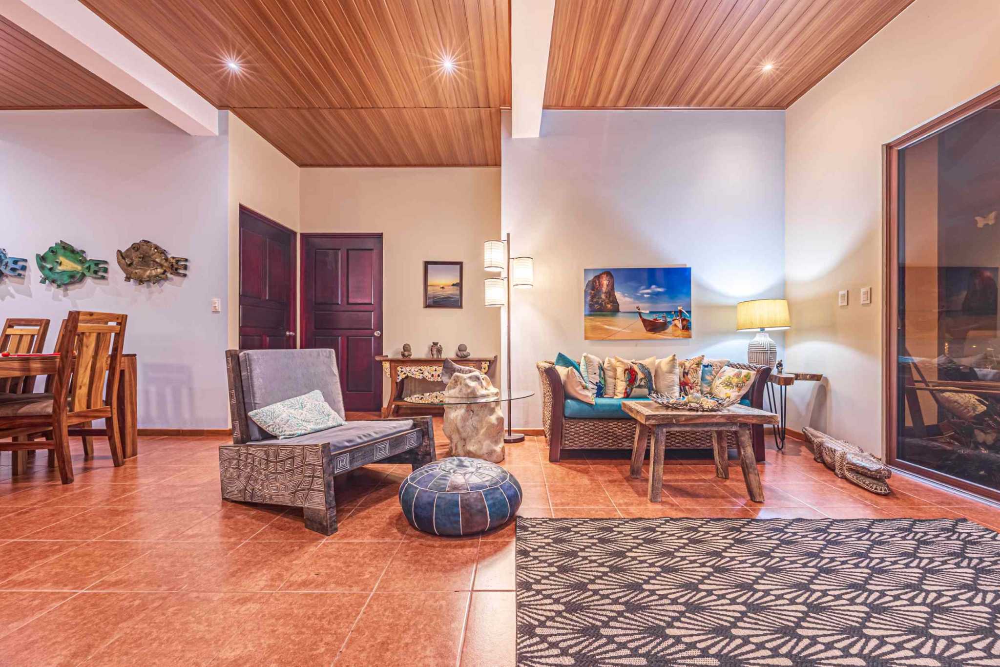 44724 (57) Modern Riverfront 5-Bedroom Home, Walking Distance to Beach, River & Town in Dominical Costa Rica