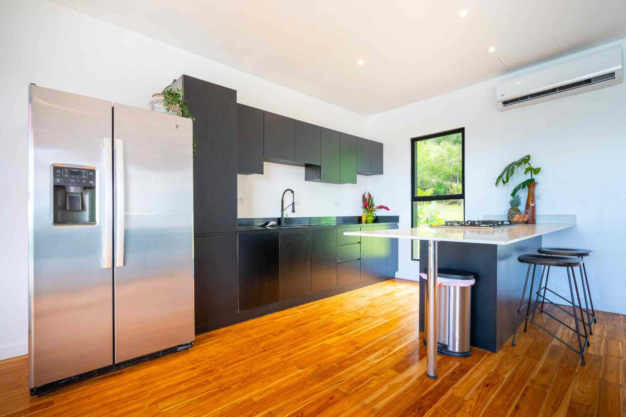 44771 (6) Modern Mountain 3-Bedroom Retreat with Sweeping Ocean Views on 3 Acres in Ojochal Costa Rica