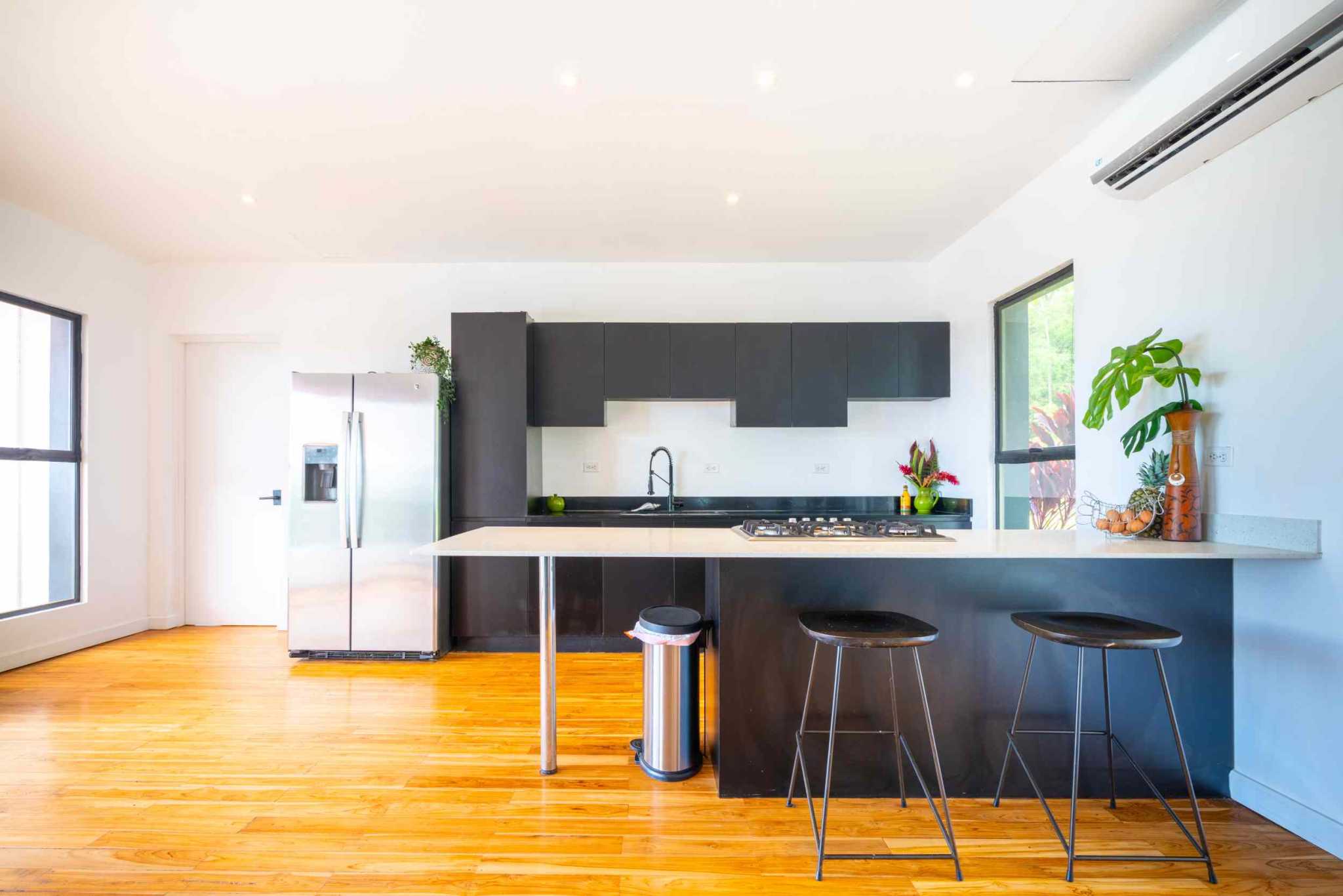 44771 (26) Modern Mountain 3-Bedroom Retreat with Sweeping Ocean Views on 3 Acres in Ojochal Costa Rica