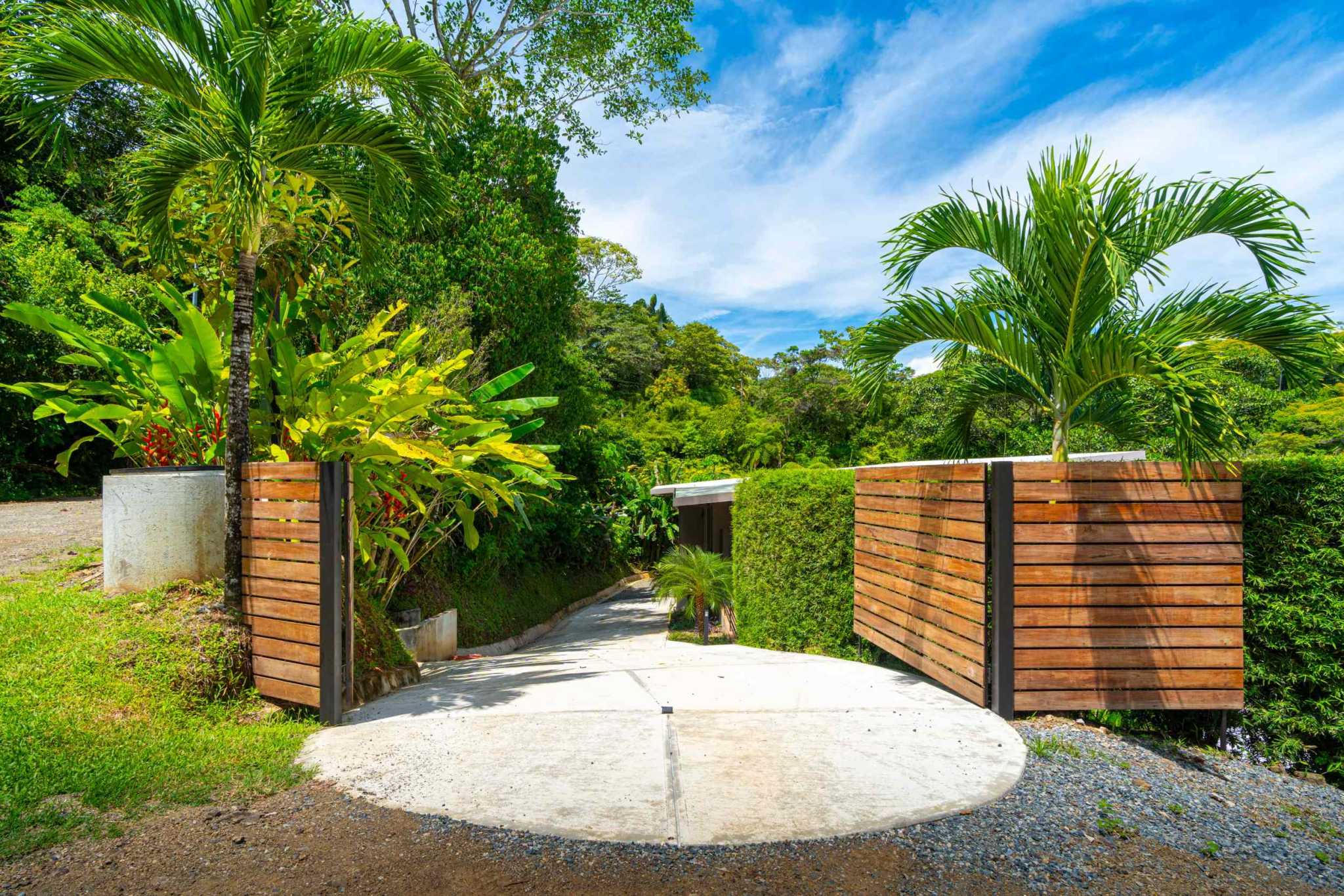 Ocean View 3-Bedroom Luxury Home on Prestigious Calle Perezoso in Ojochal Costa Rica