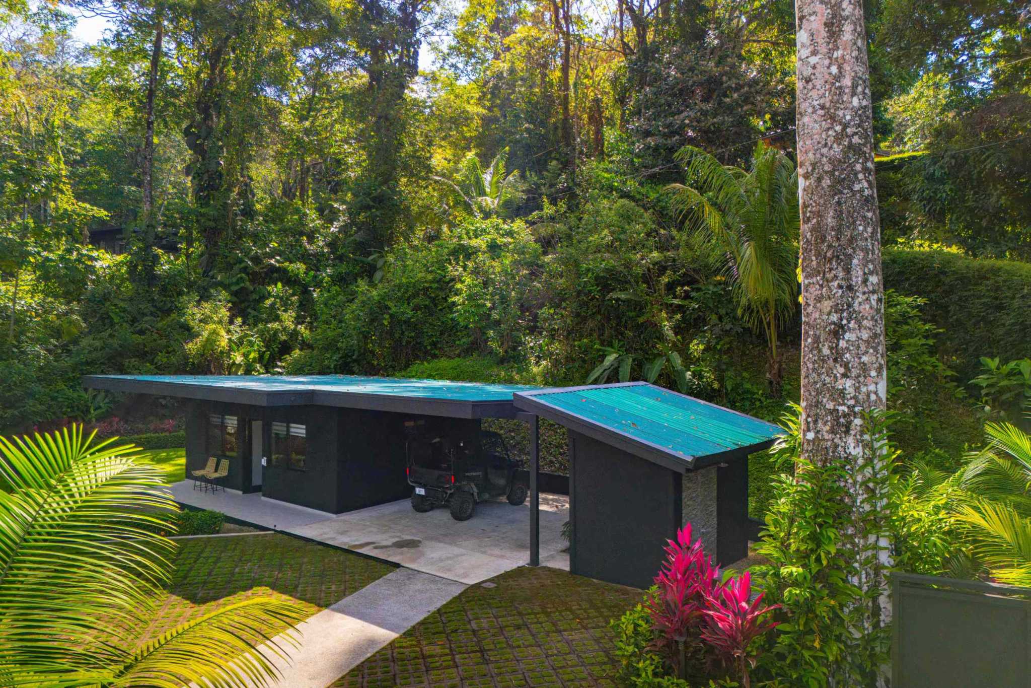 Escaleras Modern Elegance with Ocean Window Views and Jungle Tranquility in Dominicalito Costa Rica