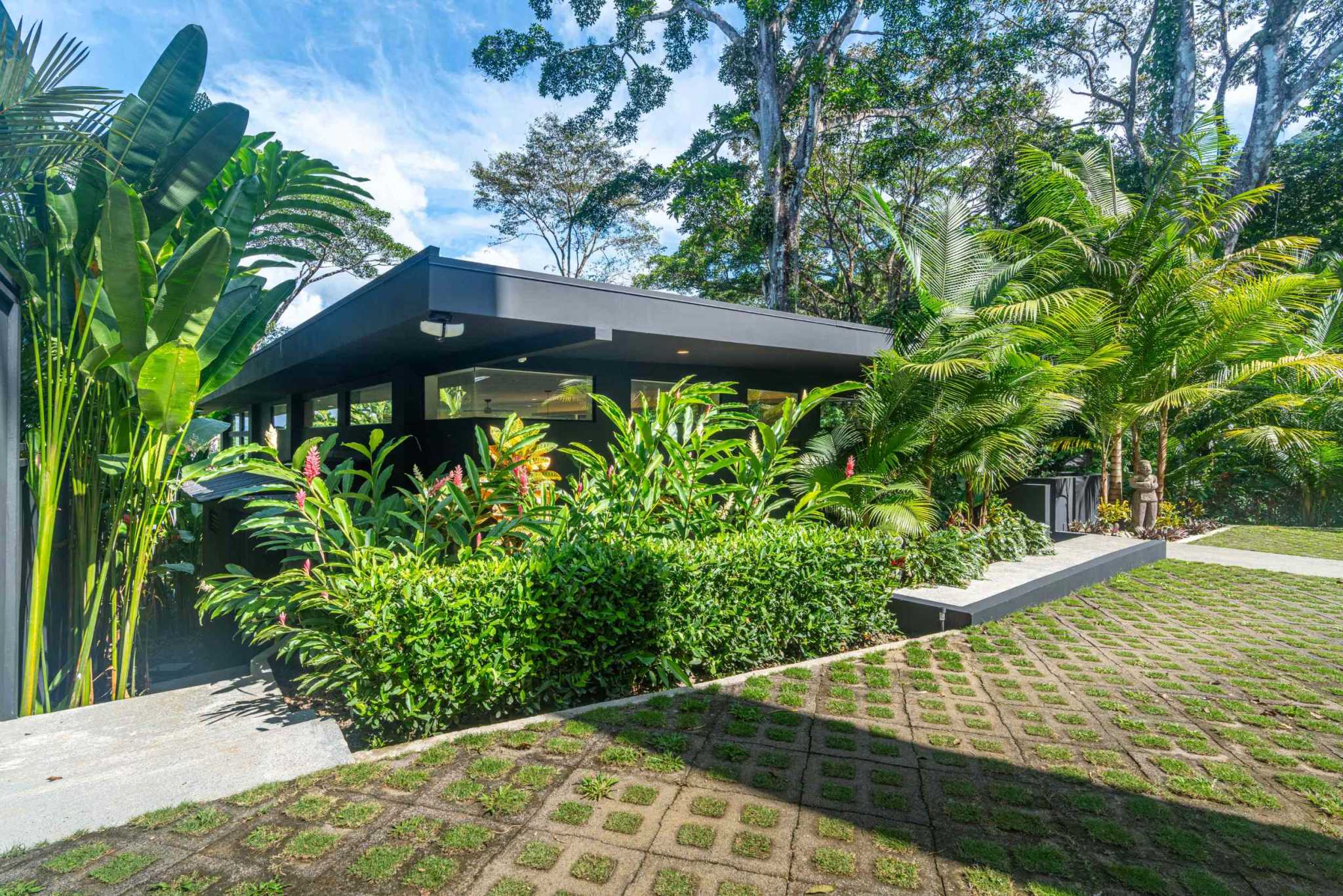 Escaleras Modern Elegance with Ocean Window Views and Jungle Tranquility in Dominicalito Costa Rica