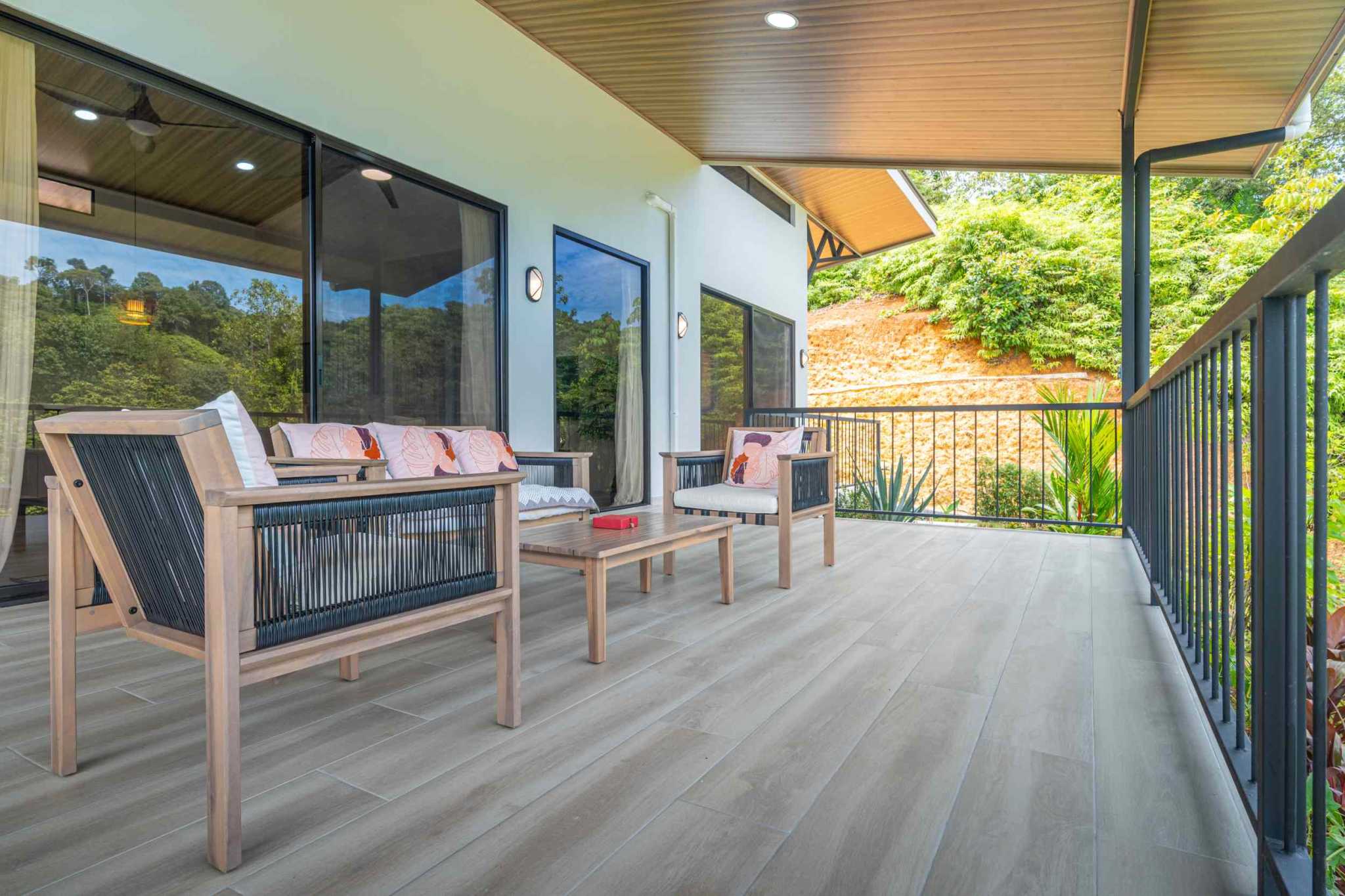 47053 (7) Modern Jungle 2-Bedroom Oasis in Finca Marañon – A Slice of Paradise in Ojochal Costa Rica