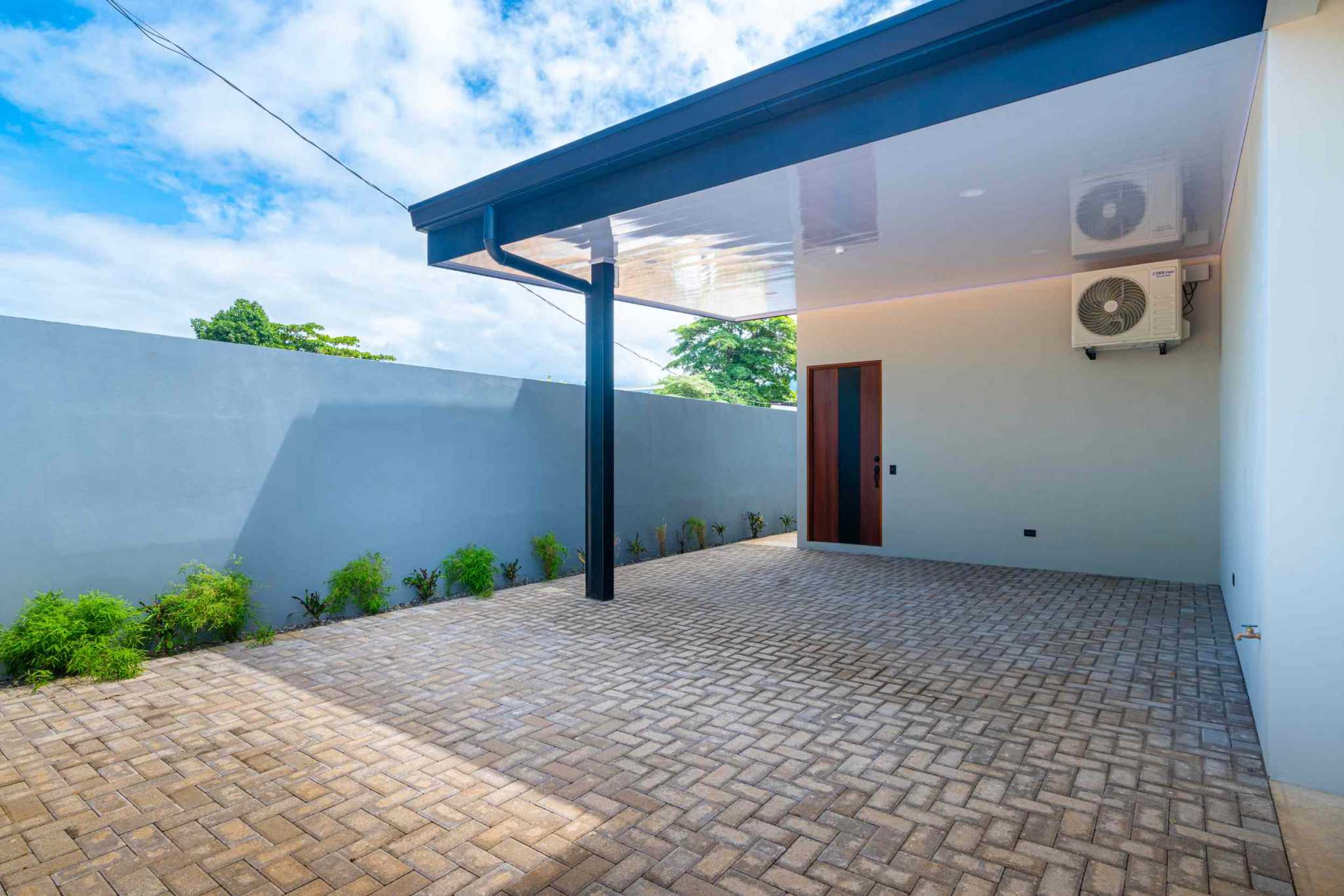 First Home in River Bend Estates – Thoughtful Design Meets Luxurious Living in Bahia near Uvita Costa Rica