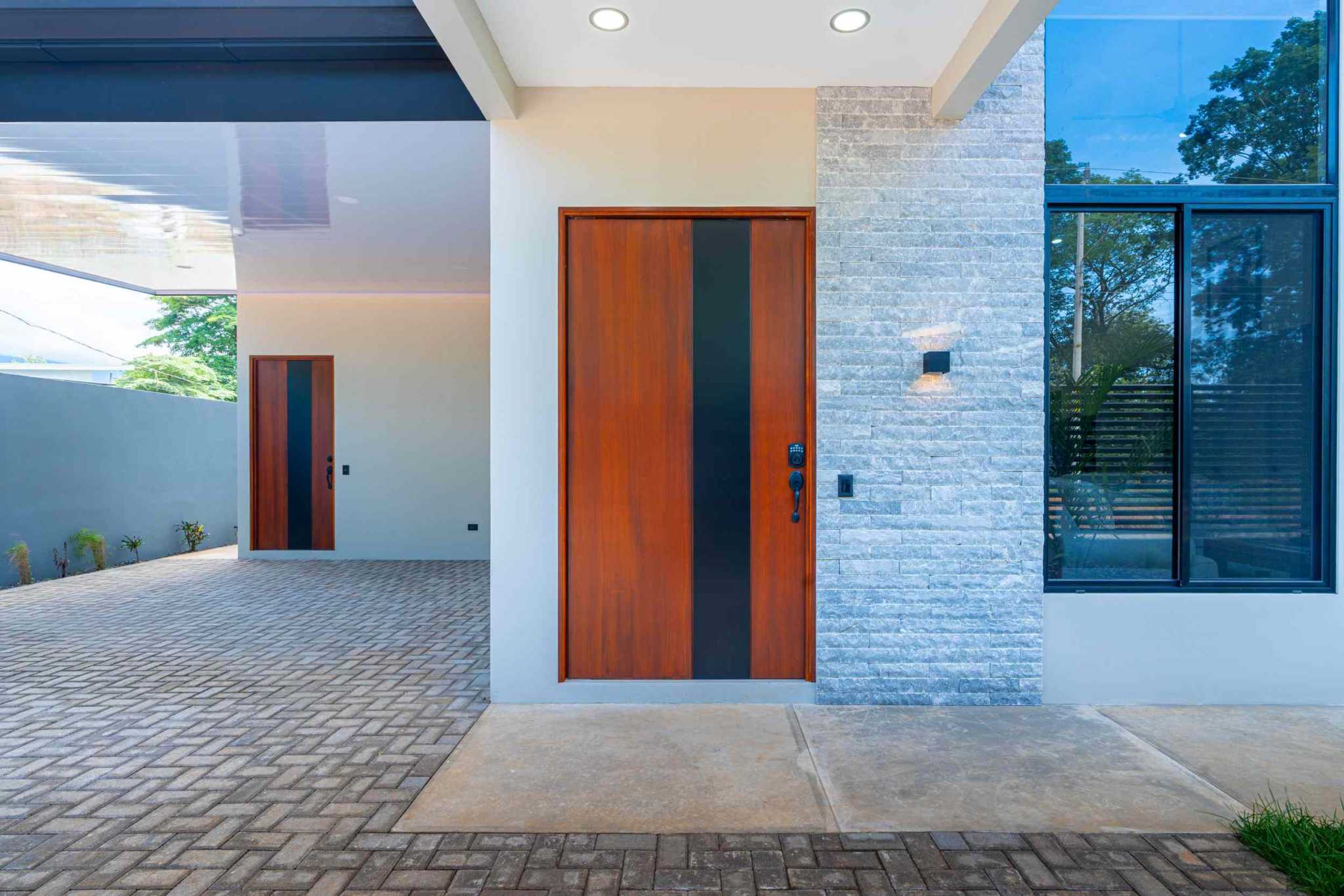 First Home in River Bend Estates – Thoughtful Design Meets Luxurious Living in Bahia near Uvita Costa Rica