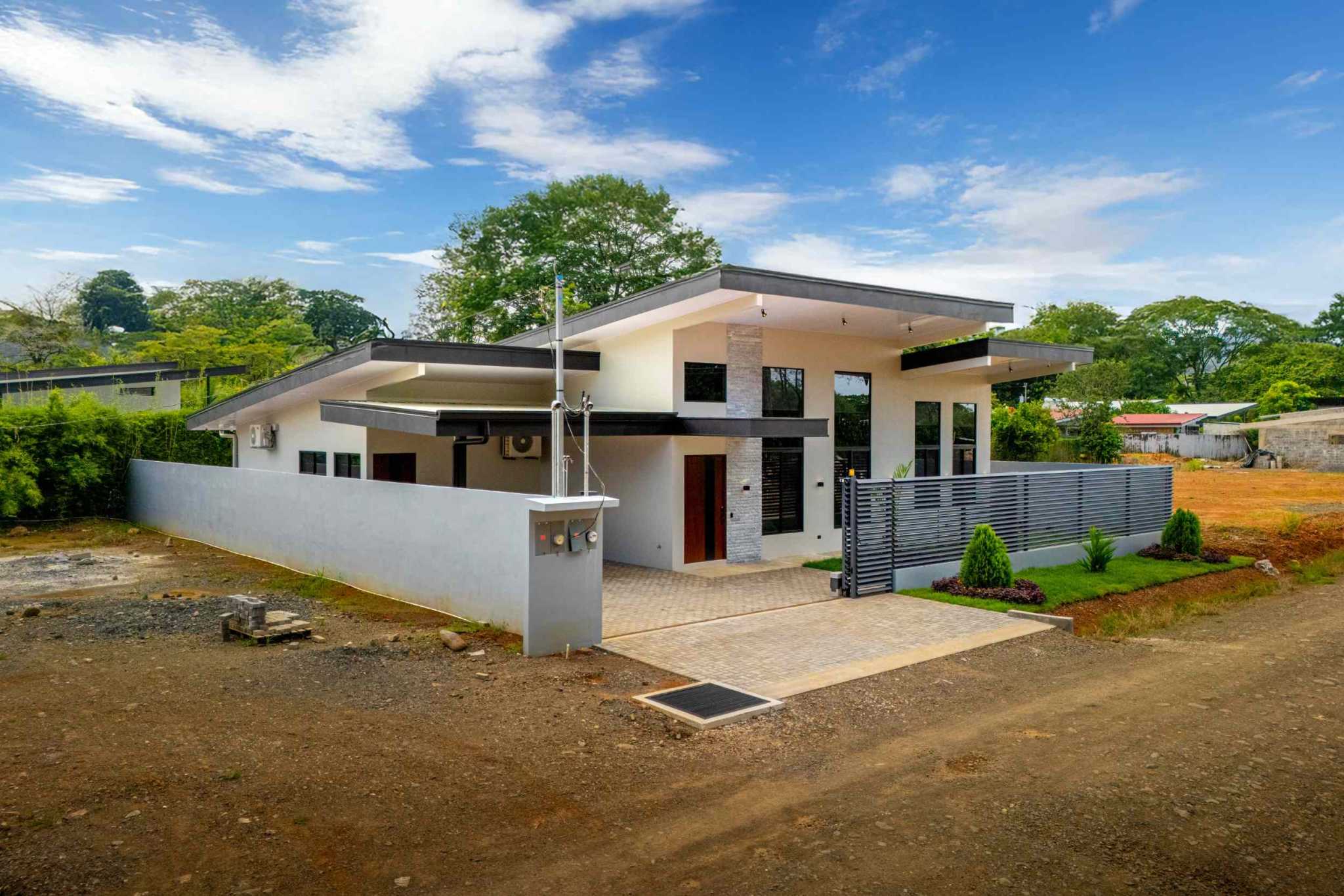 First Home in River Bend Estates – Thoughtful Design Meets Luxurious Living in Bahia near Uvita Costa Rica