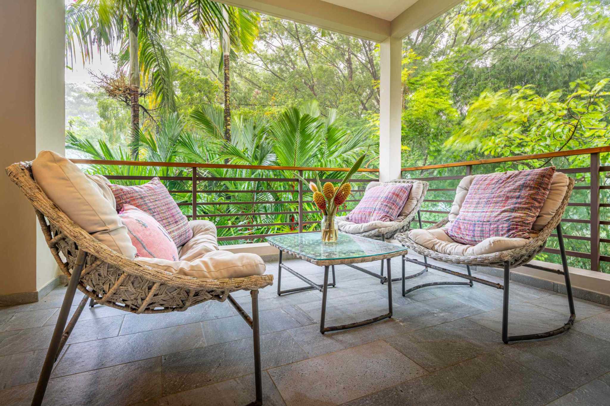 47712 (67) Luxury Beachfront 2-Bedroom Penthouse Condo – Most Private Unit in Elan near Ojochal Costa Rica