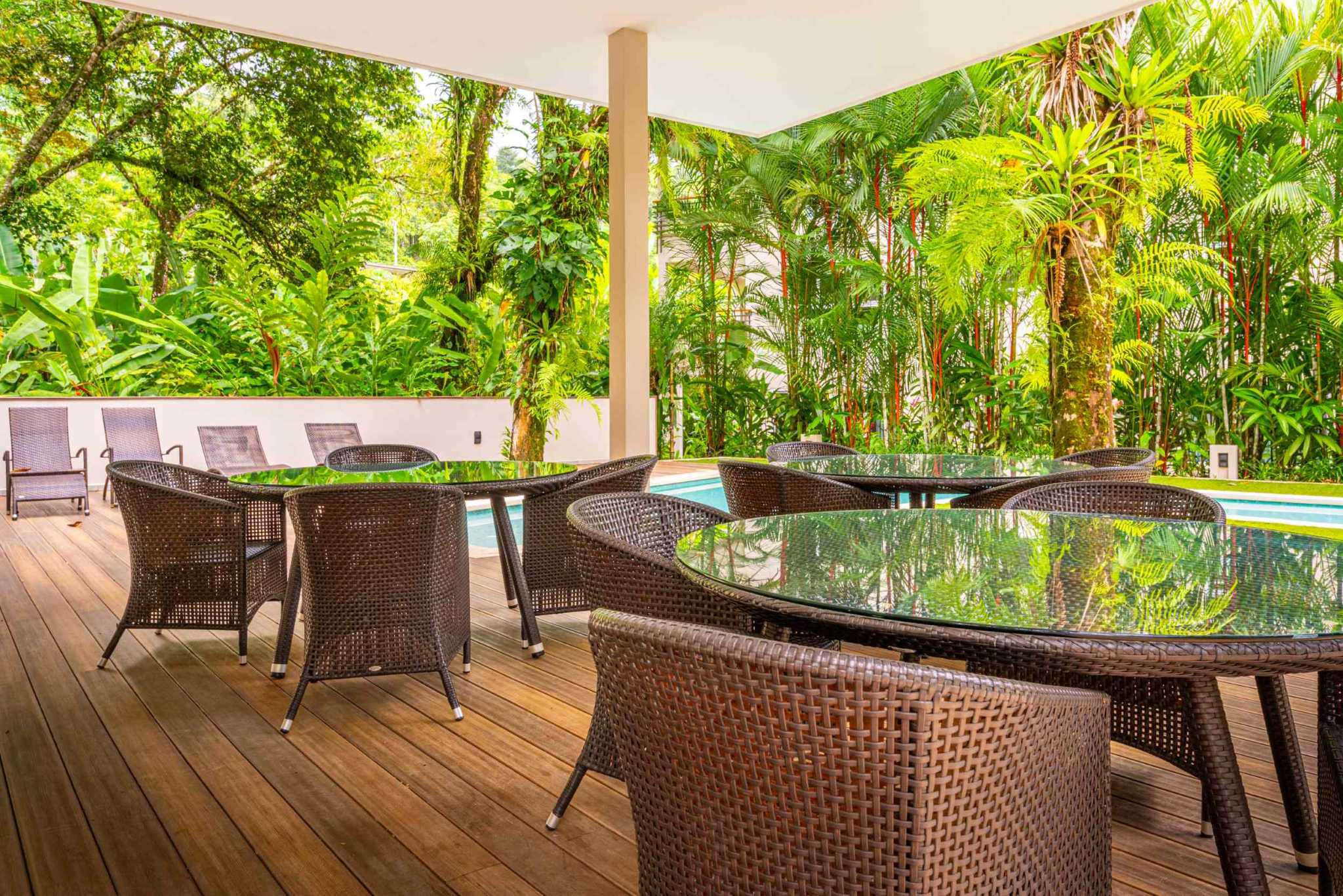 47712 (30) Luxury Beachfront 2-Bedroom Penthouse Condo – Most Private Unit in Elan near Ojochal Costa Rica