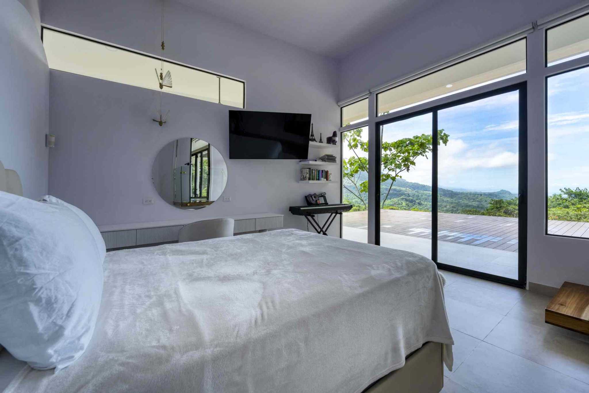 48134 (7) Luxury 3-Bedroom Estate with Dual-Infinity-Edge Pool in Portalon near Dominical Costa Rica