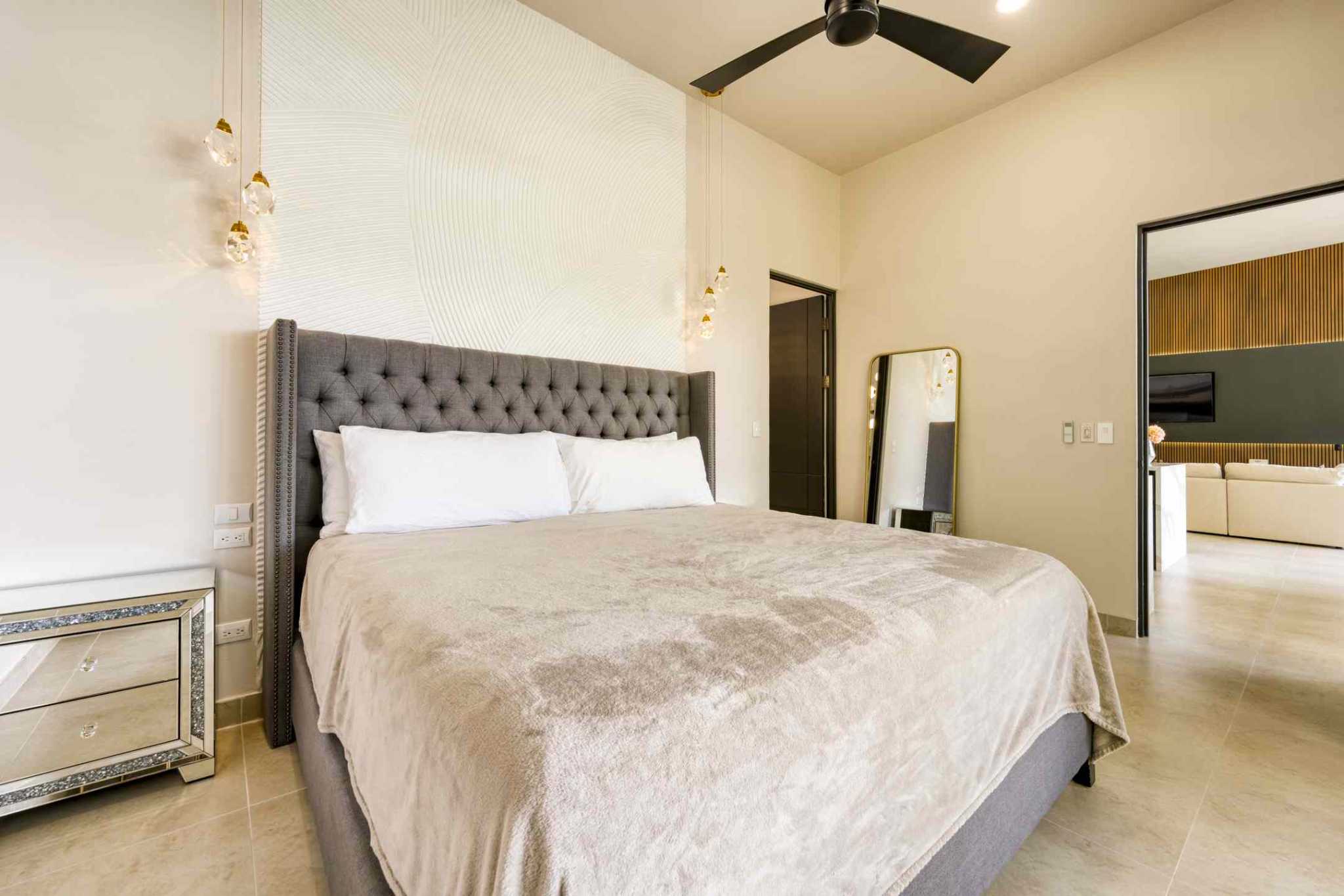 48134 (11) Luxury 3-Bedroom Estate with Dual-Infinity-Edge Pool in Portalon near Dominical Costa Rica