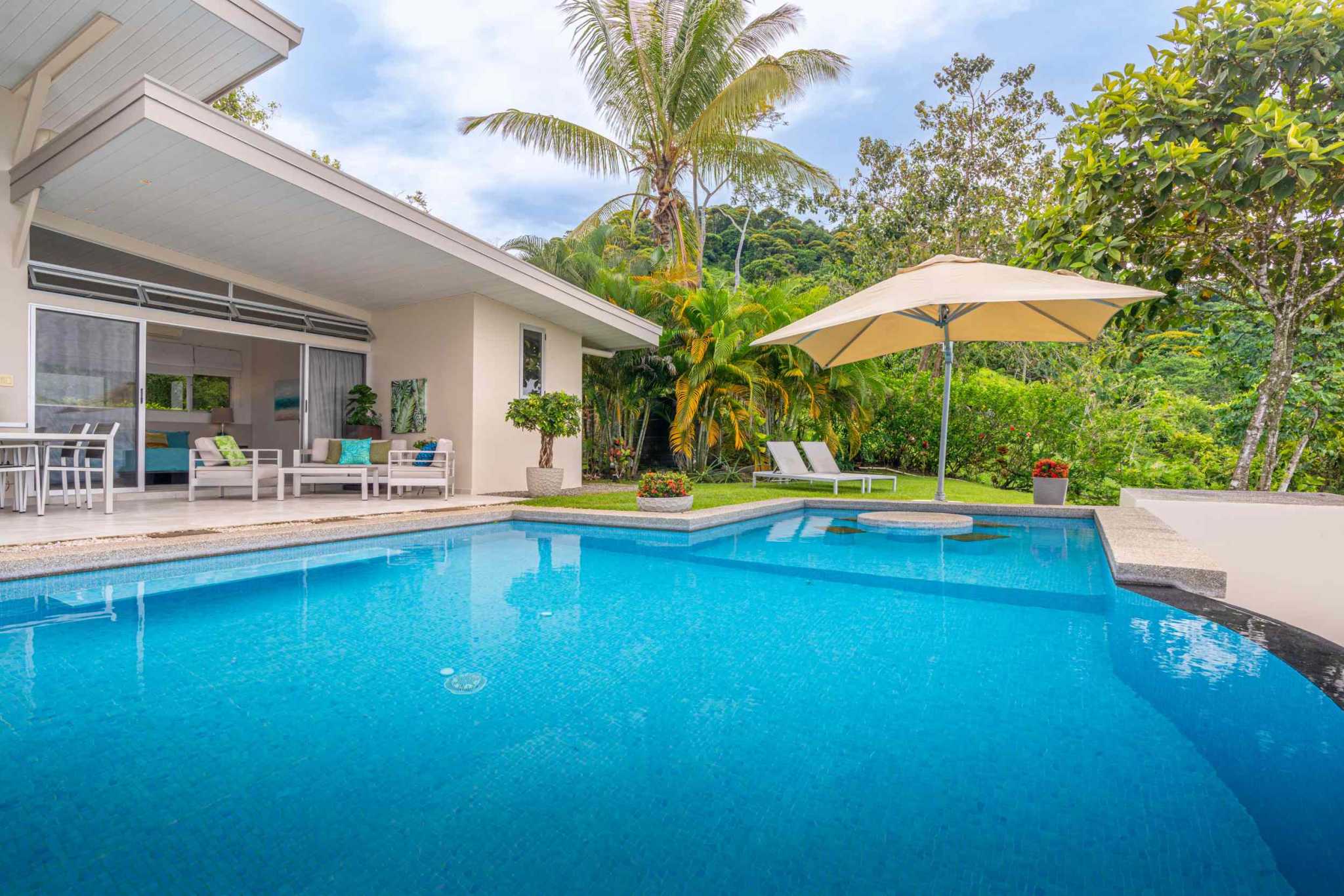An Elevated Oasis with Jaw Dropping Views of the Whales Tail & Osa in Uvita Costa Rica