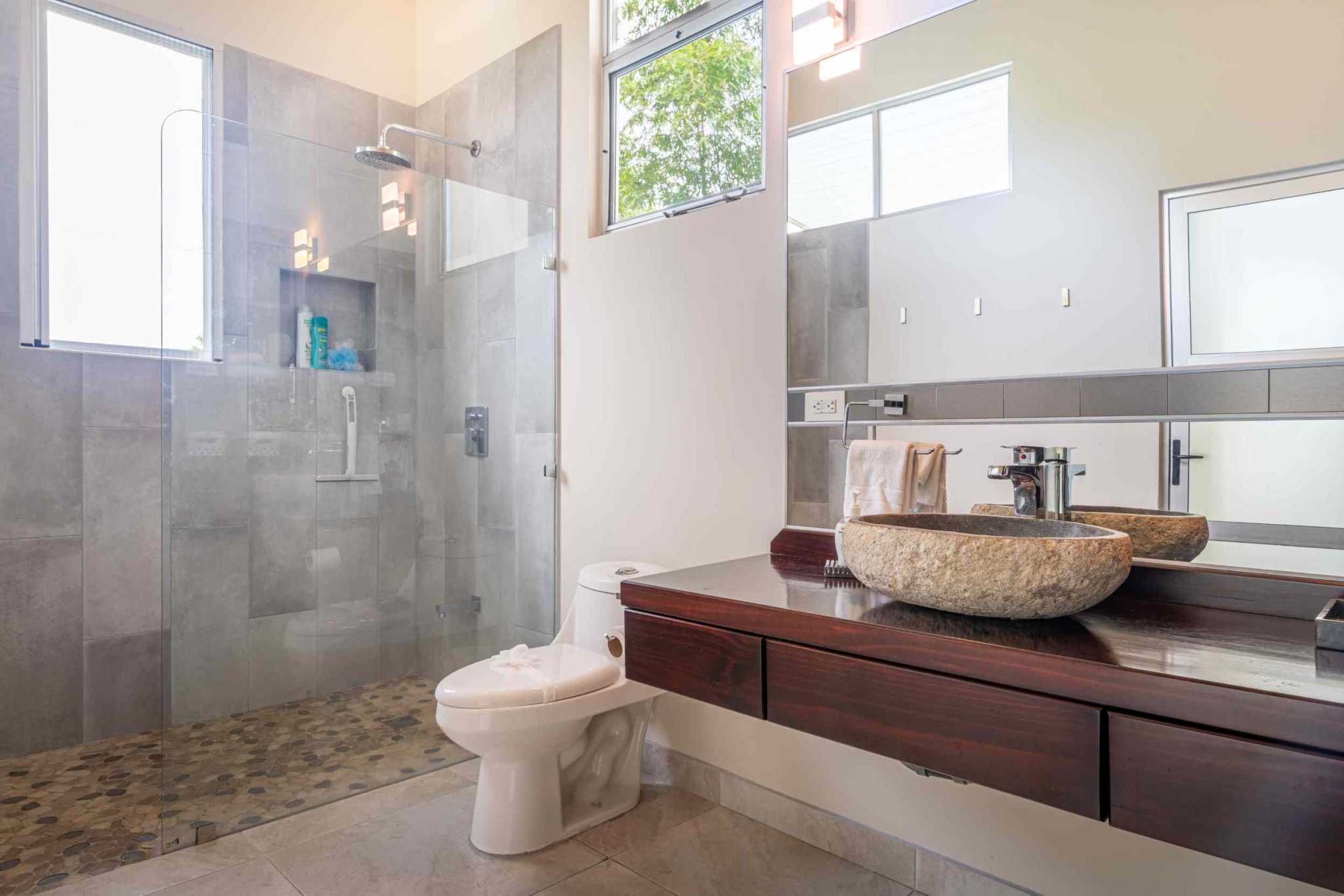 An Elevated Oasis with Jaw Dropping Views of the Whales Tail & Osa in Uvita Costa Rica