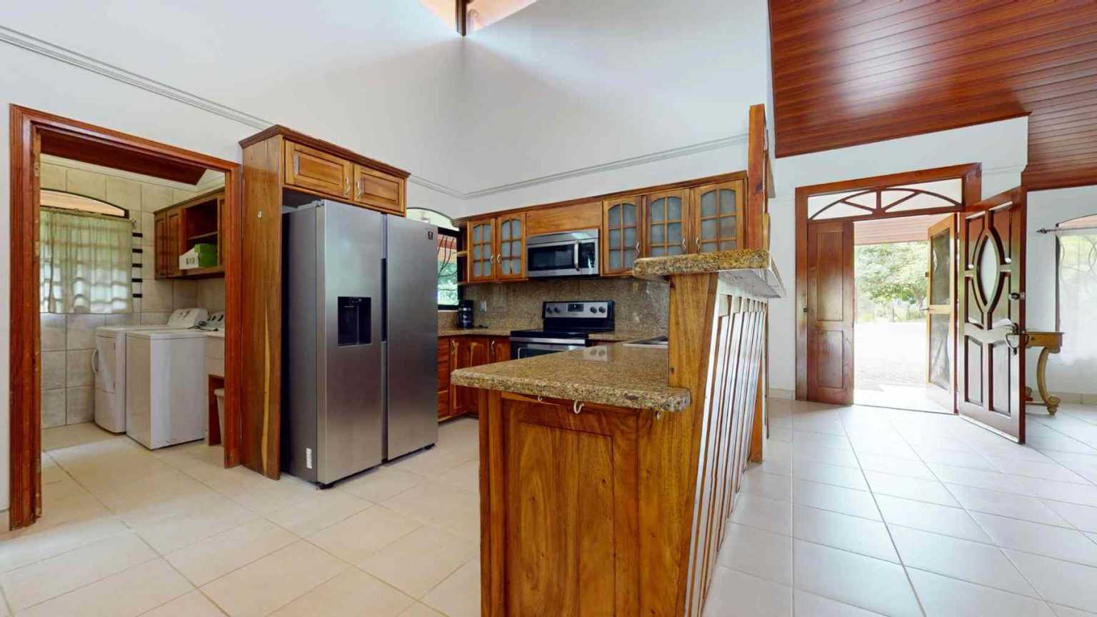 30753 (6) Easy-Access Home with Beautiful Outdoor Living Space, Pool & Garden in Ojochal Costa Rica