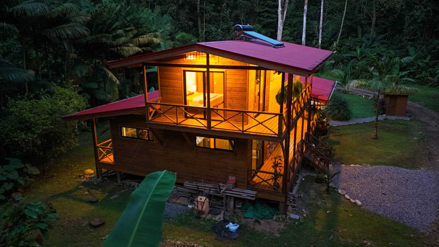 49166 (5) Riverside 3-Bedroom Jungle House with Pool in Ojochal, Costa Rica