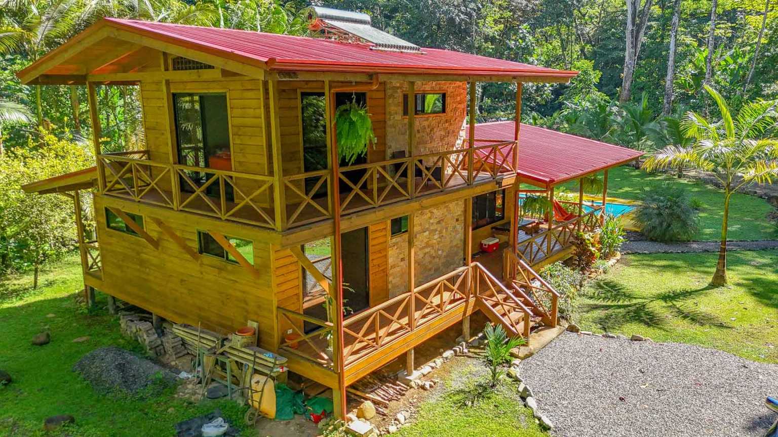 49166 (20) Riverside 3-Bedroom Jungle House with Pool in Ojochal, Costa Rica