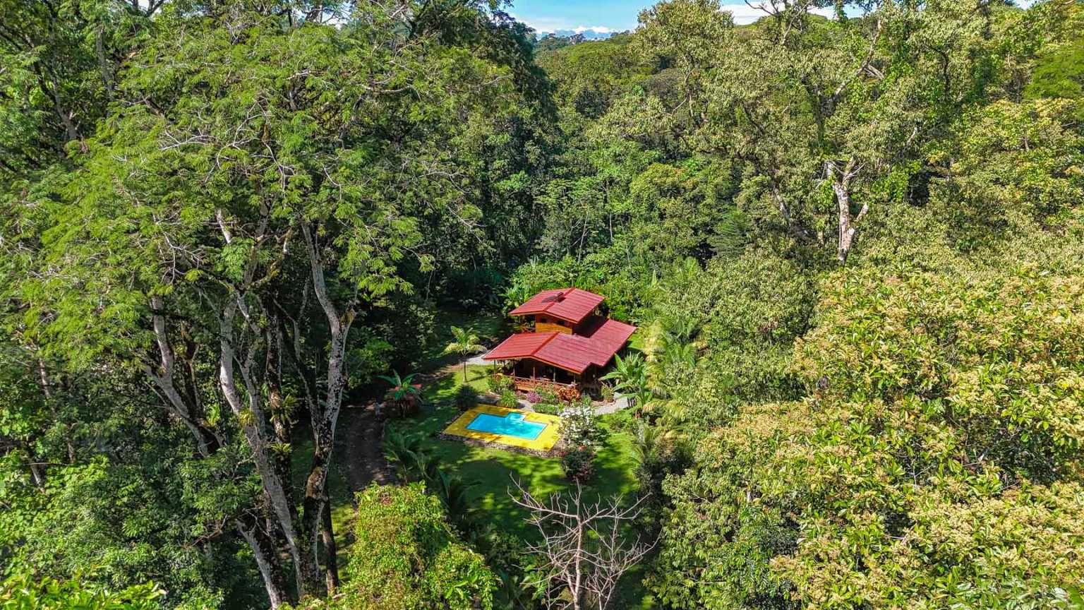 49166 (25) Riverside 3-Bedroom Jungle House with Pool in Ojochal, Costa Rica