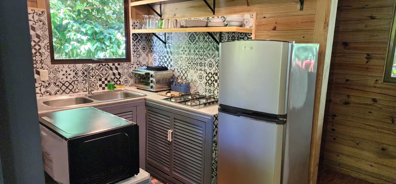 Beautiful Hotel in a Desirable Location in the heart of Ojochal Costa Rica