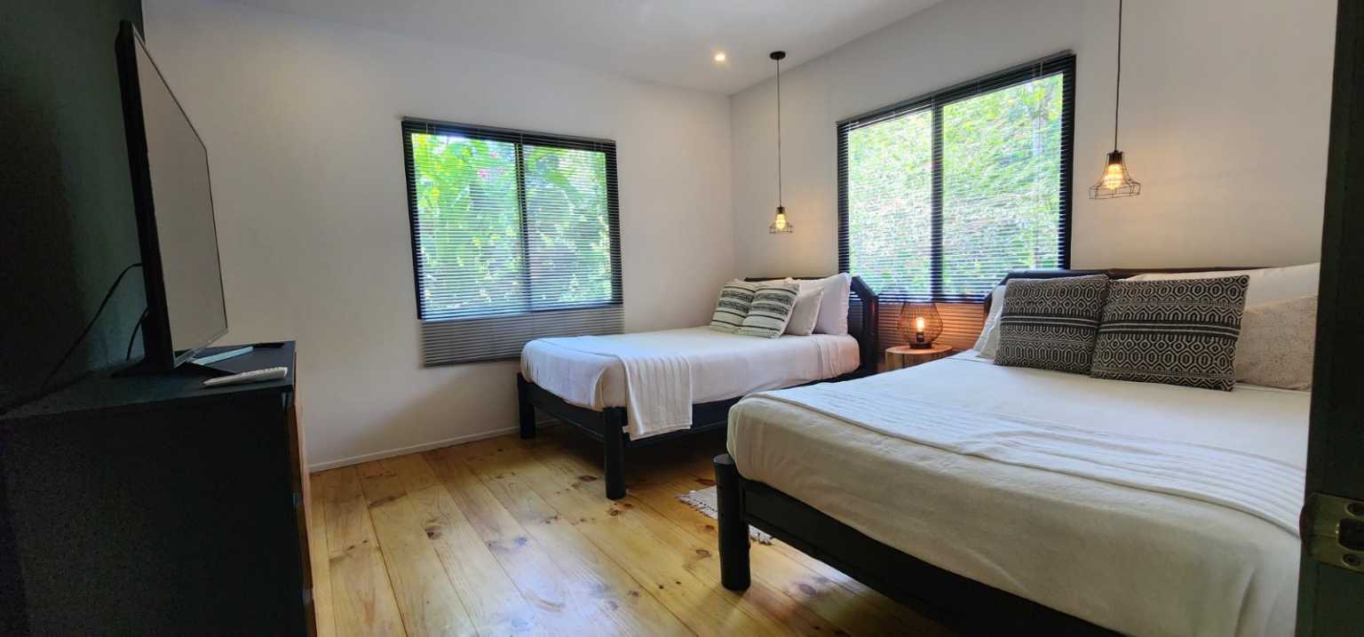 Beautiful Hotel in a Desirable Location in the heart of Ojochal Costa Rica