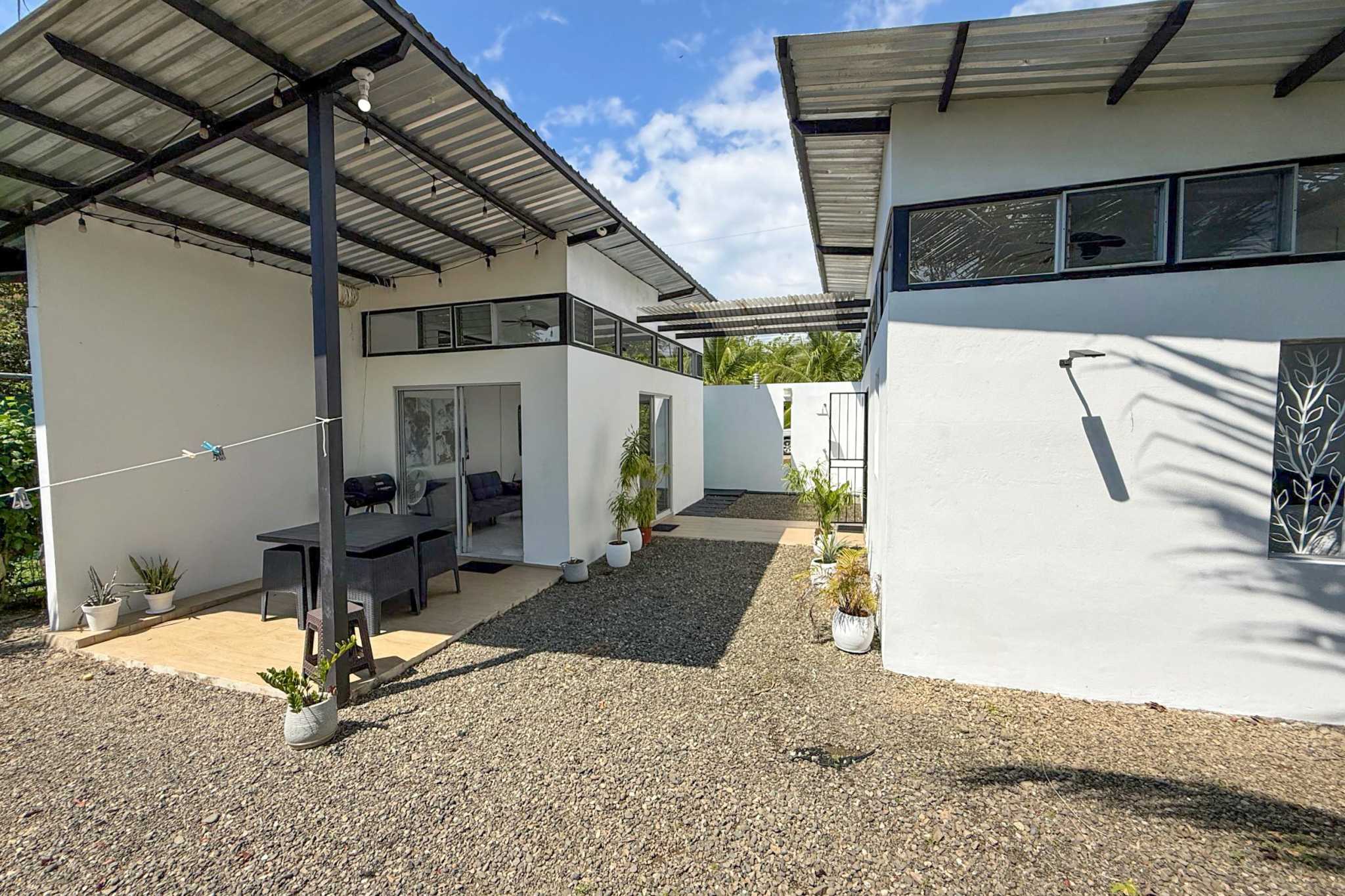 52277 (1) Newer 2-Bedroom Home Easy Walking Distance to Whale Tail Beach, Tourist Activities, Restaurants & all services in Bahia near Uvita Costa Rica