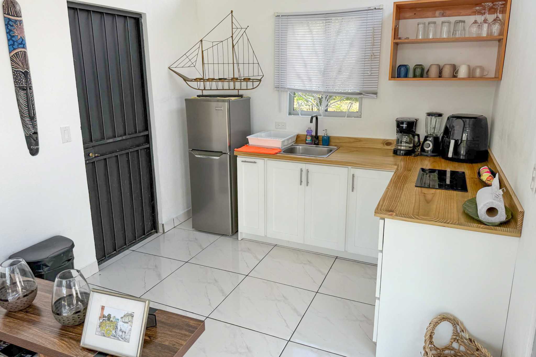 52277 (16) Newer 2-Bedroom Home Easy Walking Distance to Whale Tail Beach, Tourist Activities, Restaurants & all services in Bahia near Uvita Costa Rica