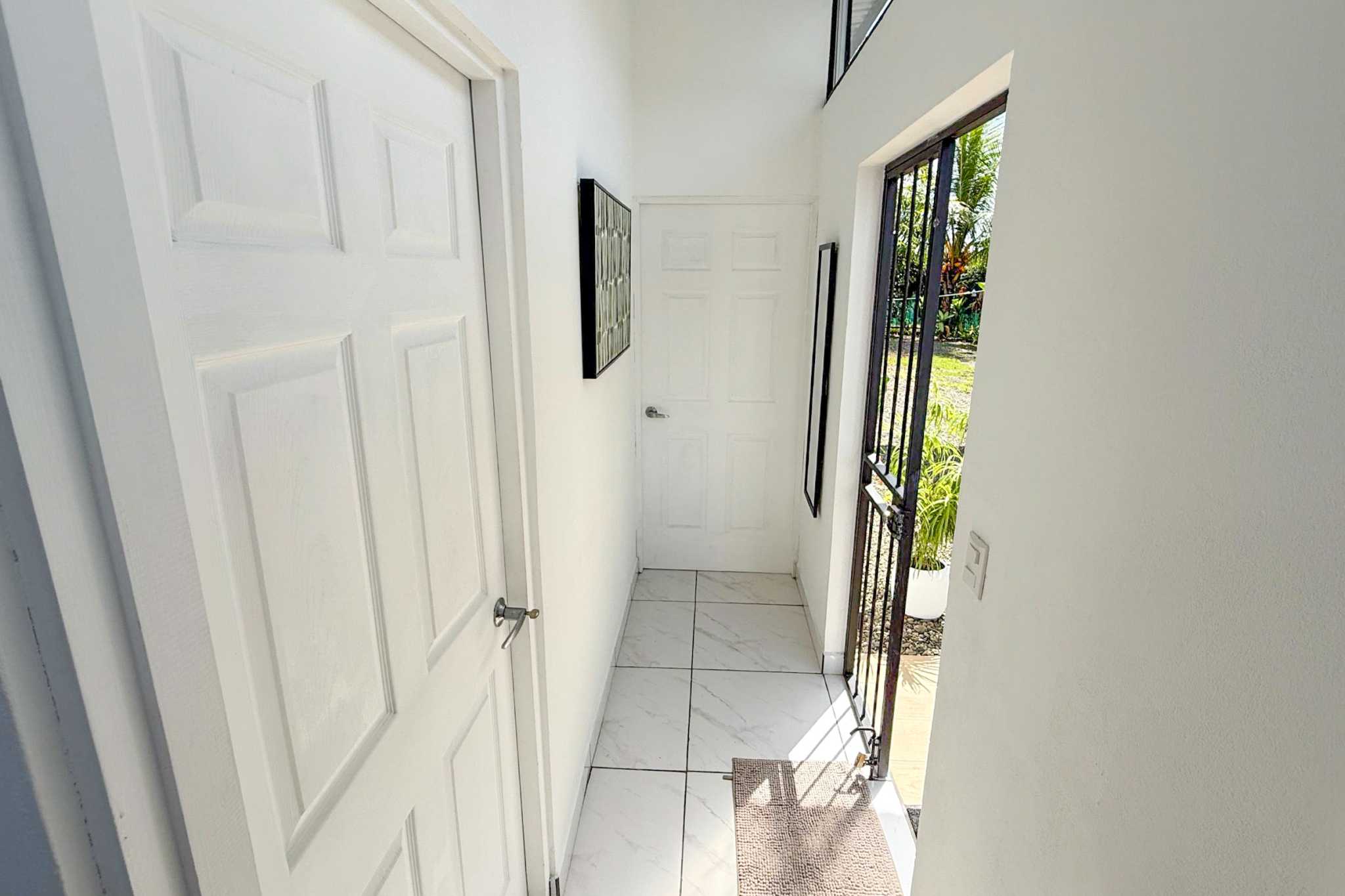 52277 (17) Newer 2-Bedroom Home Easy Walking Distance to Whale Tail Beach, Tourist Activities, Restaurants & all services in Bahia near Uvita Costa Rica