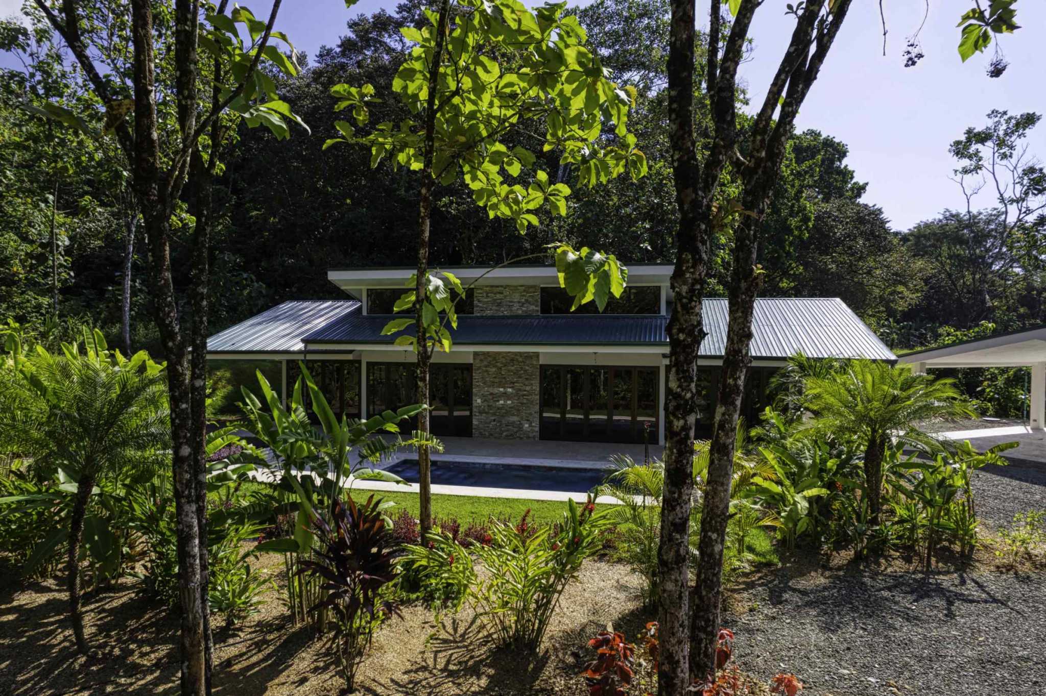 54593-40 Modern 2-Bedroom Villa with Pool & Jungle Views in Matapalo, Costa Rica