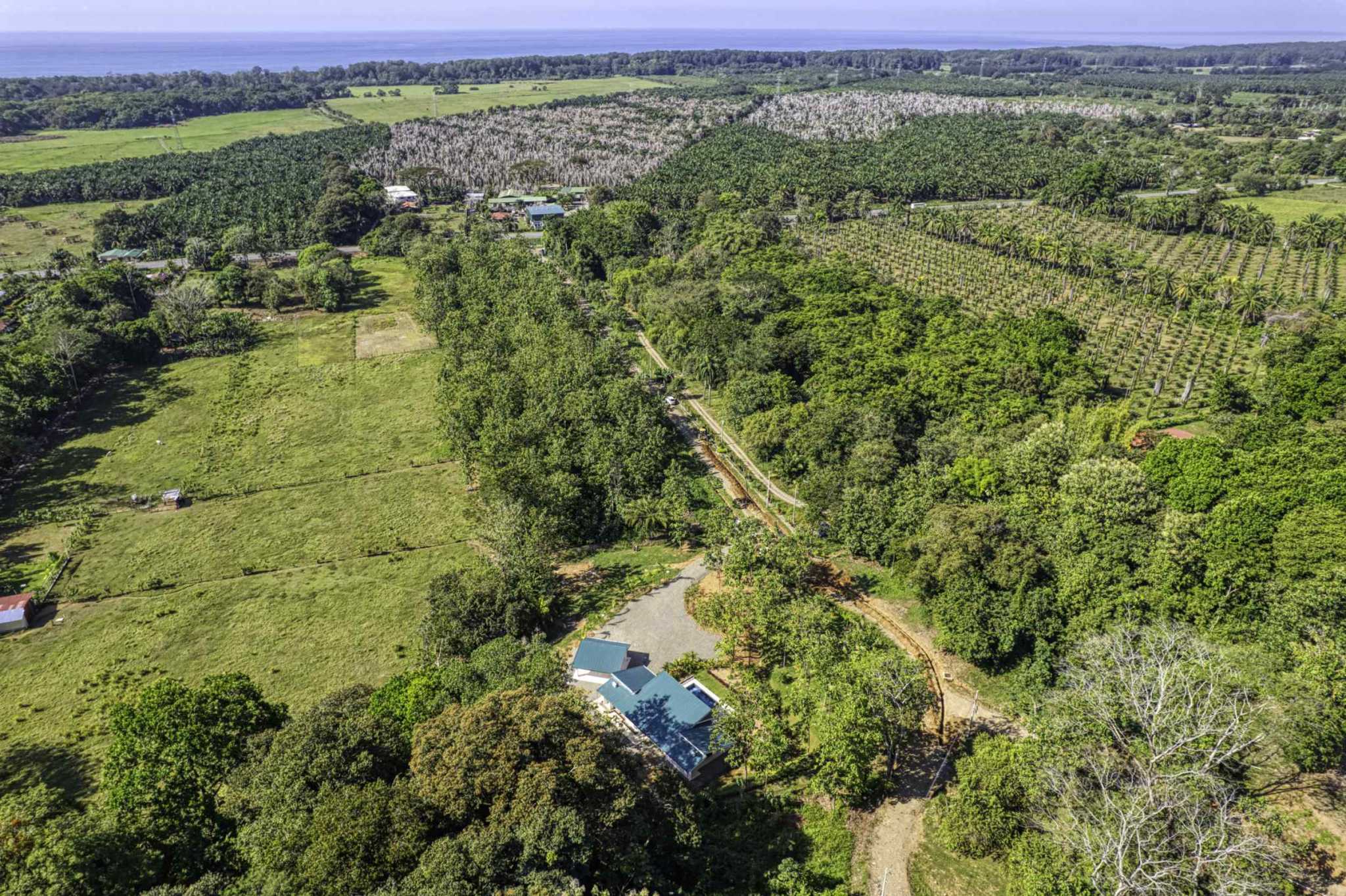 54593-37 Modern 2-Bedroom Villa with Pool & Jungle Views in Matapalo, Costa Rica