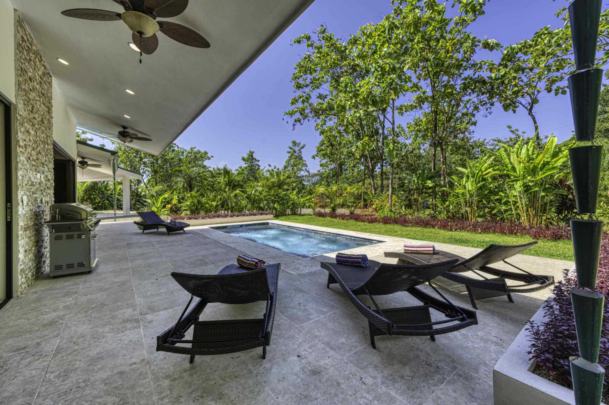 54593-4 Modern 2-Bedroom Villa with Pool & Jungle Views in Matapalo, Costa Rica