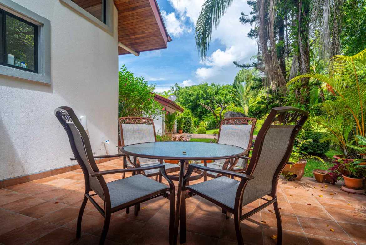 4-Bedroom Villa with Ocean Views & Private Pool, photo 9 of 24