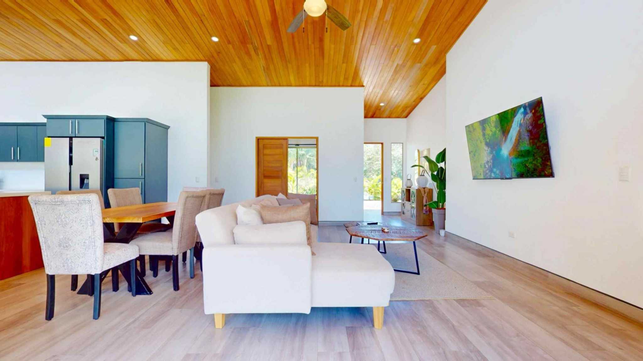 62390-21 Modern 3-Bedroom Home with Pool & Mountain Views in Ojochal Costa Rica