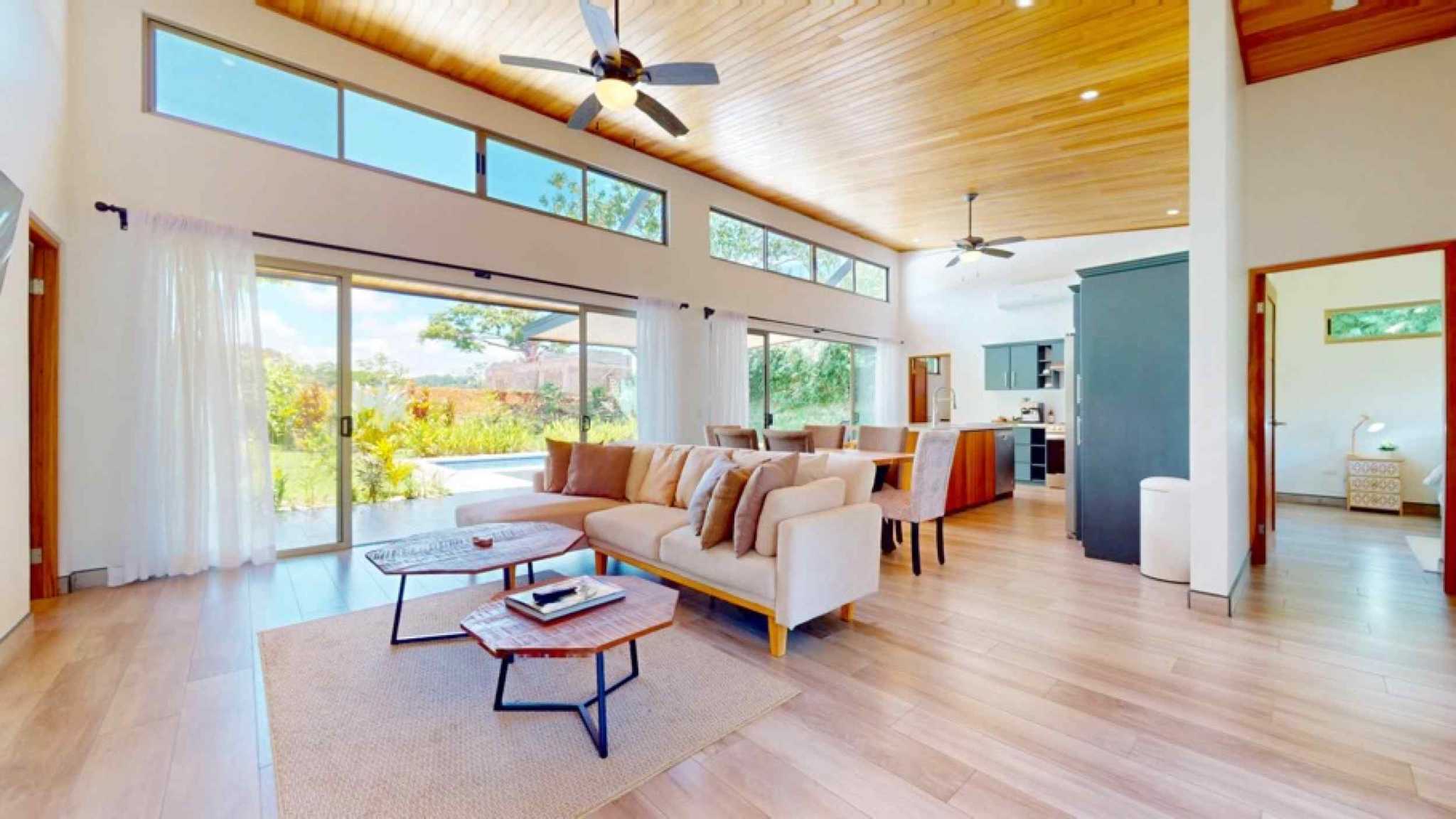 62390-5 Modern 3-Bedroom Home with Pool & Mountain Views in Ojochal Costa Rica