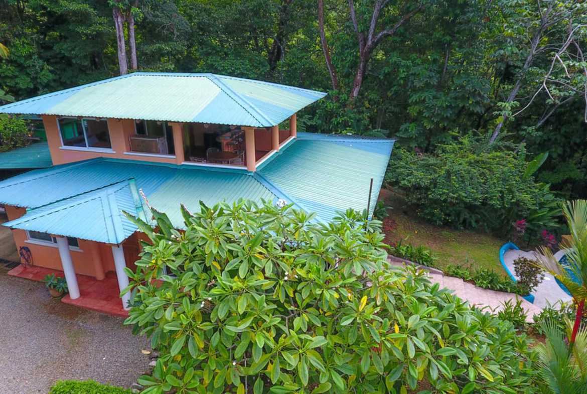 3-Bedroom Ocean View Estate with Pool & Extra Lot, photo 3 of 24