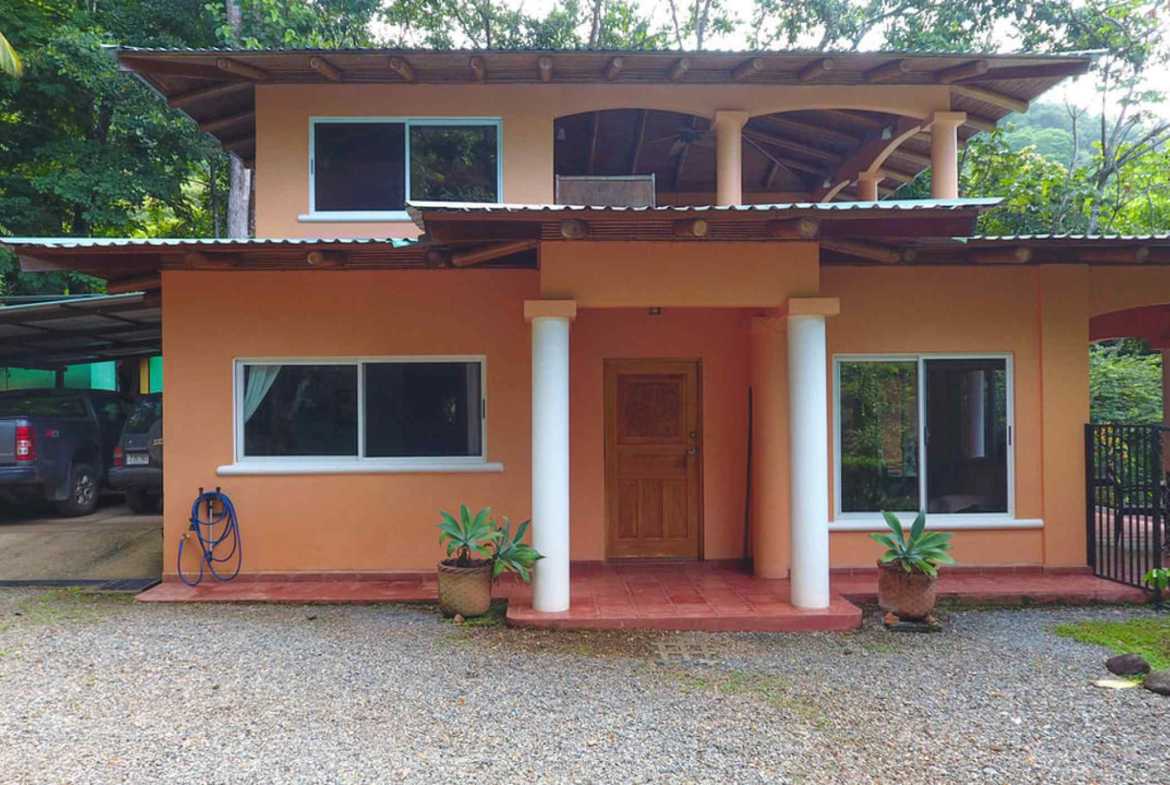 3-Bedroom Ocean View Estate with Pool & Extra Lot, photo 21 of 24